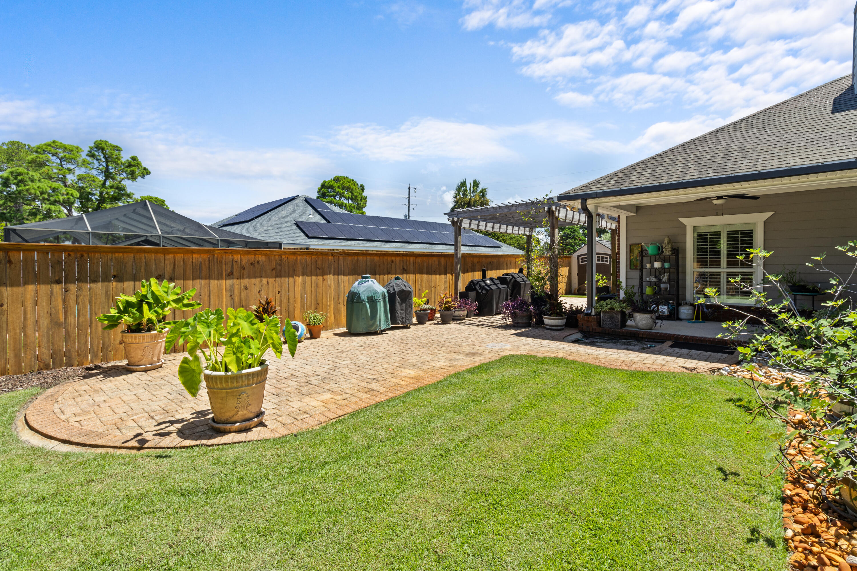 HOLIDAY SHORES ESTATES - Residential