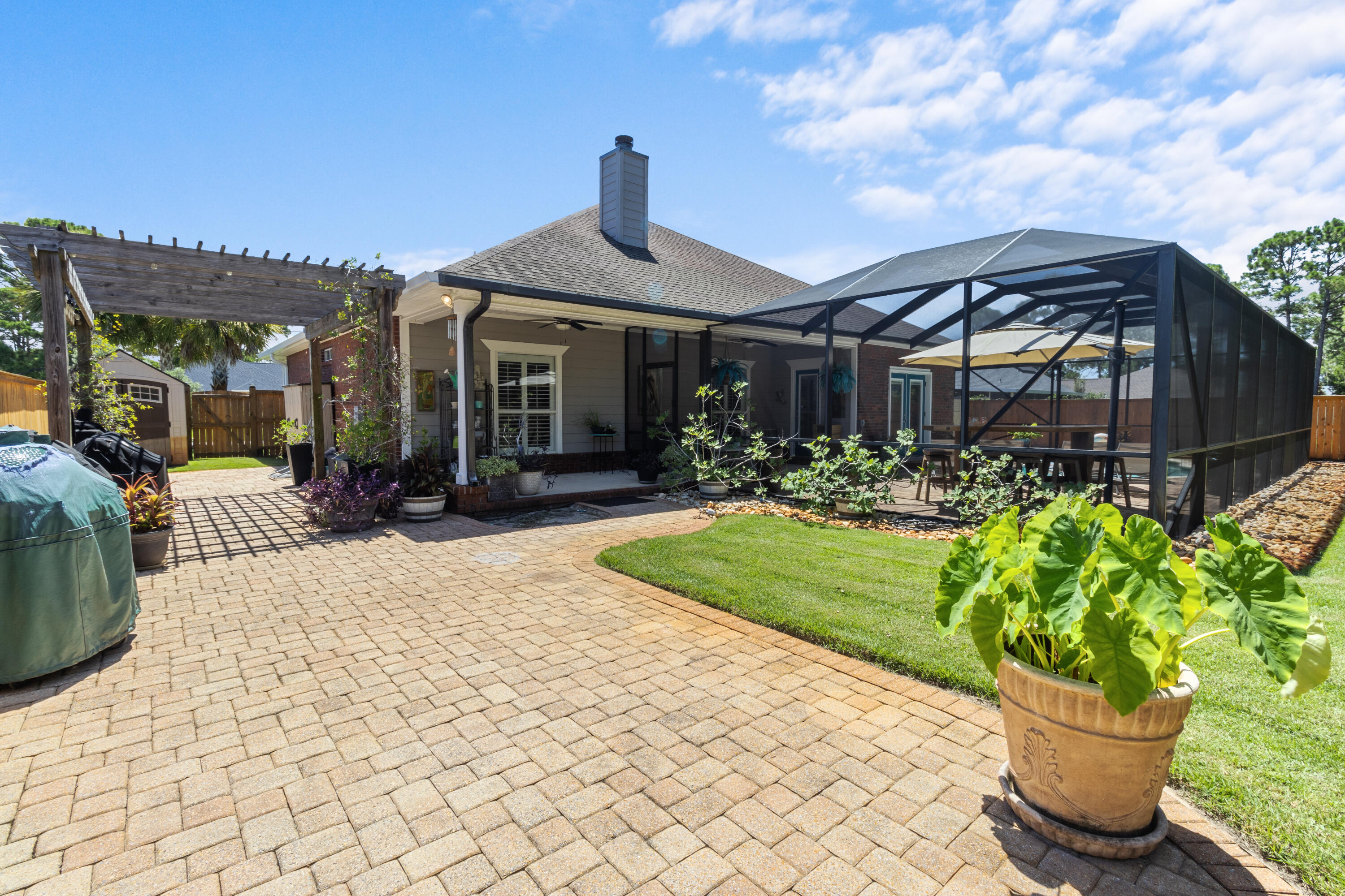 HOLIDAY SHORES ESTATES - Residential