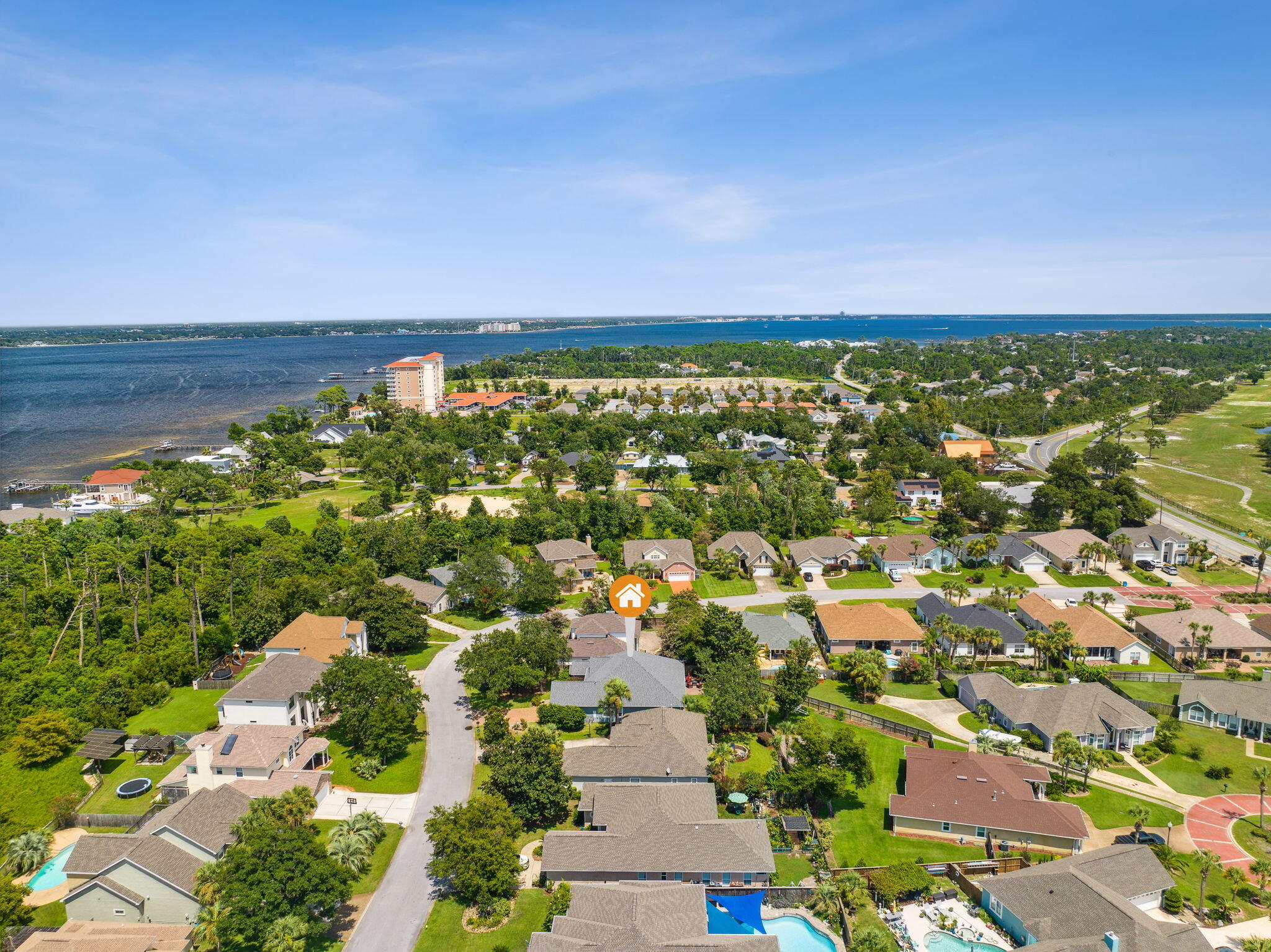 PELICAN BAY S/D - Residential