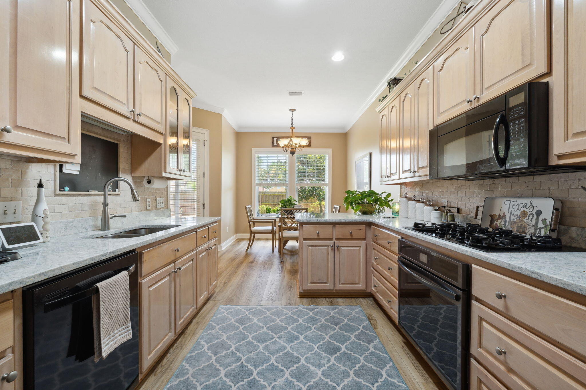 PELICAN BAY S/D - Residential