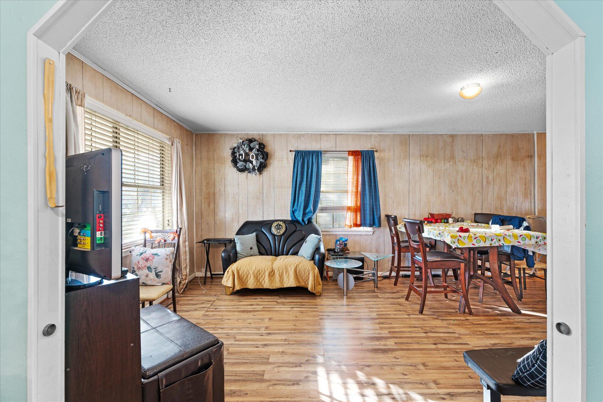 MEIGS S/D 2ND - Residential