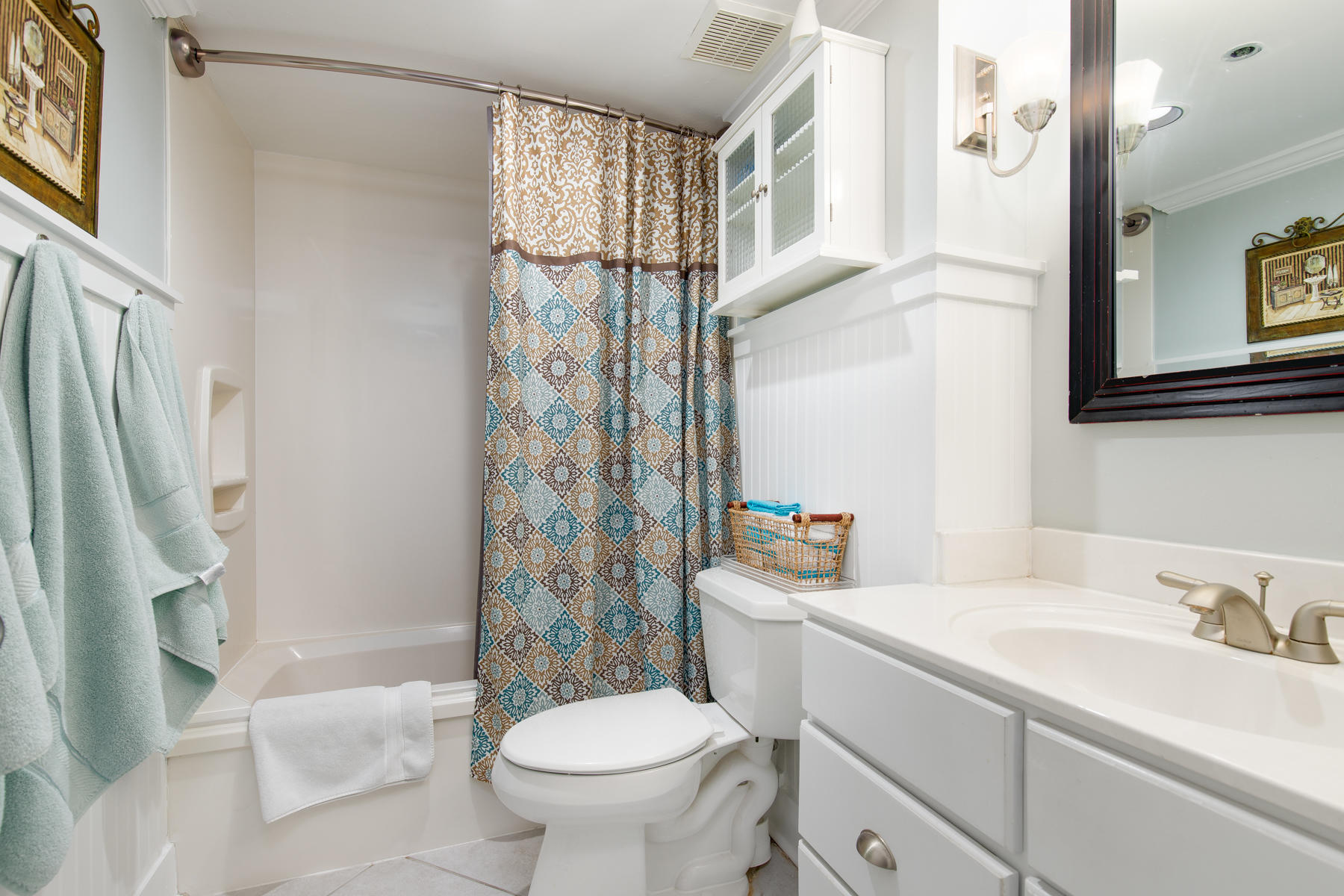 BEACHSIDE TWO - Residential