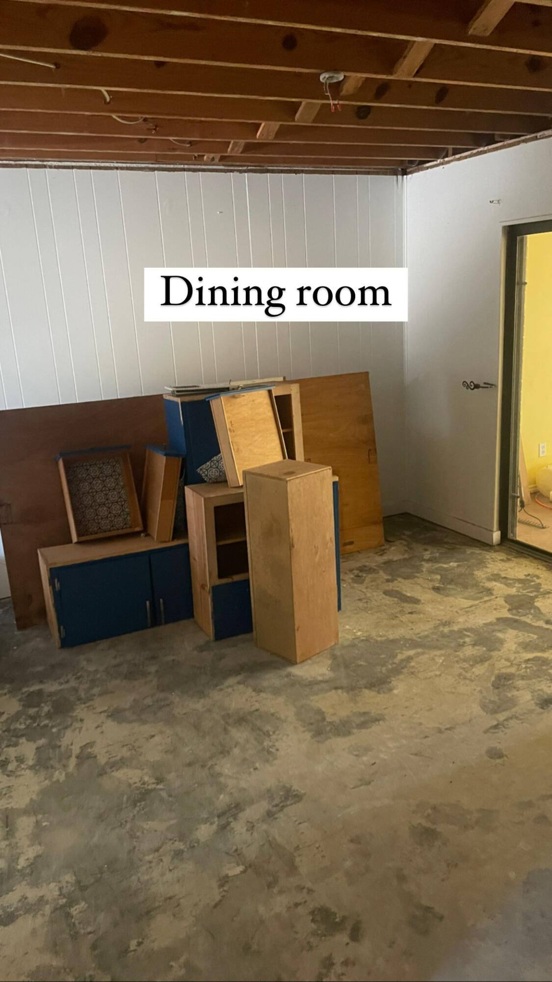 VALENCIA ARMS - Residential