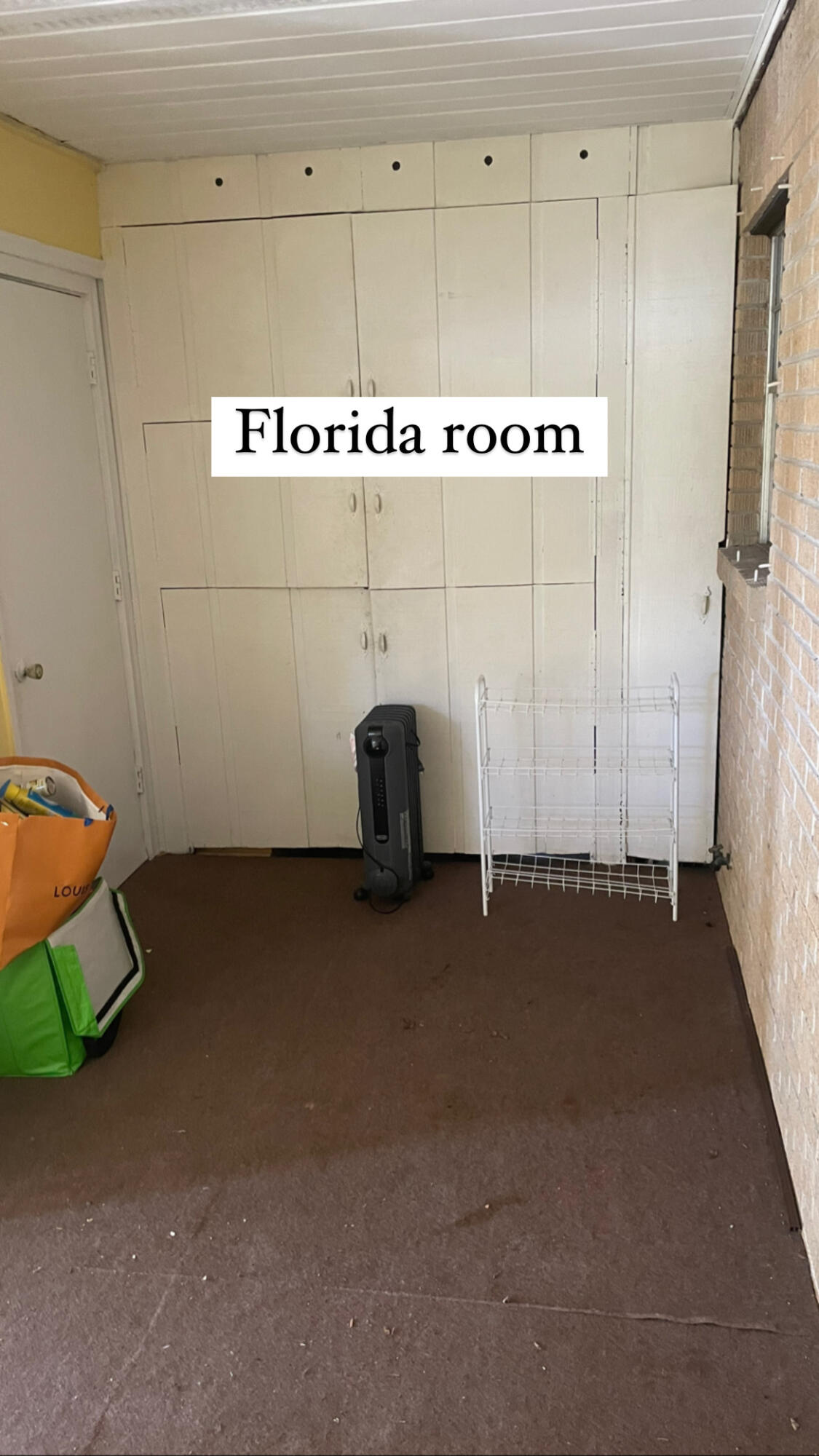 VALENCIA ARMS - Residential