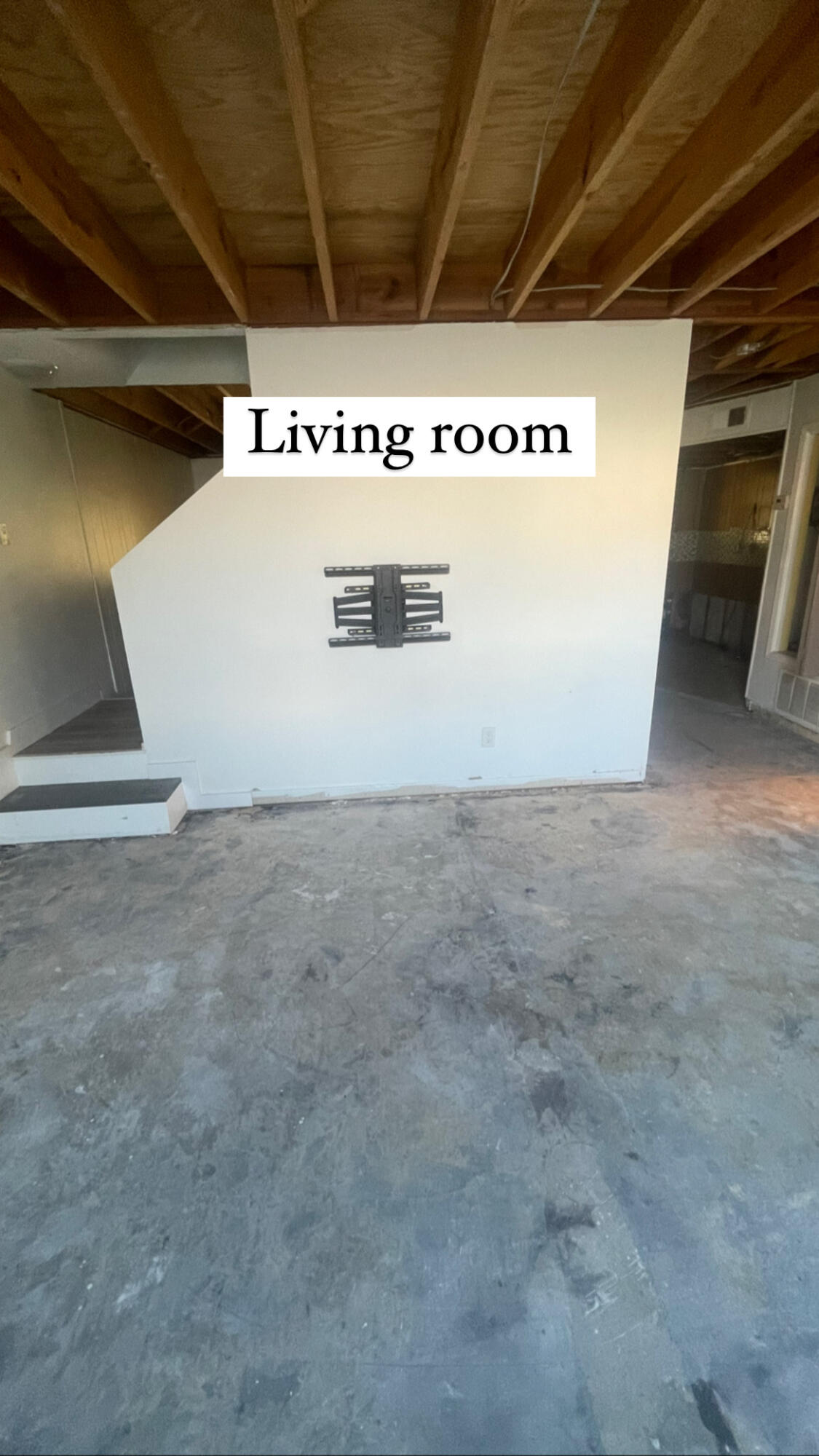 VALENCIA ARMS - Residential