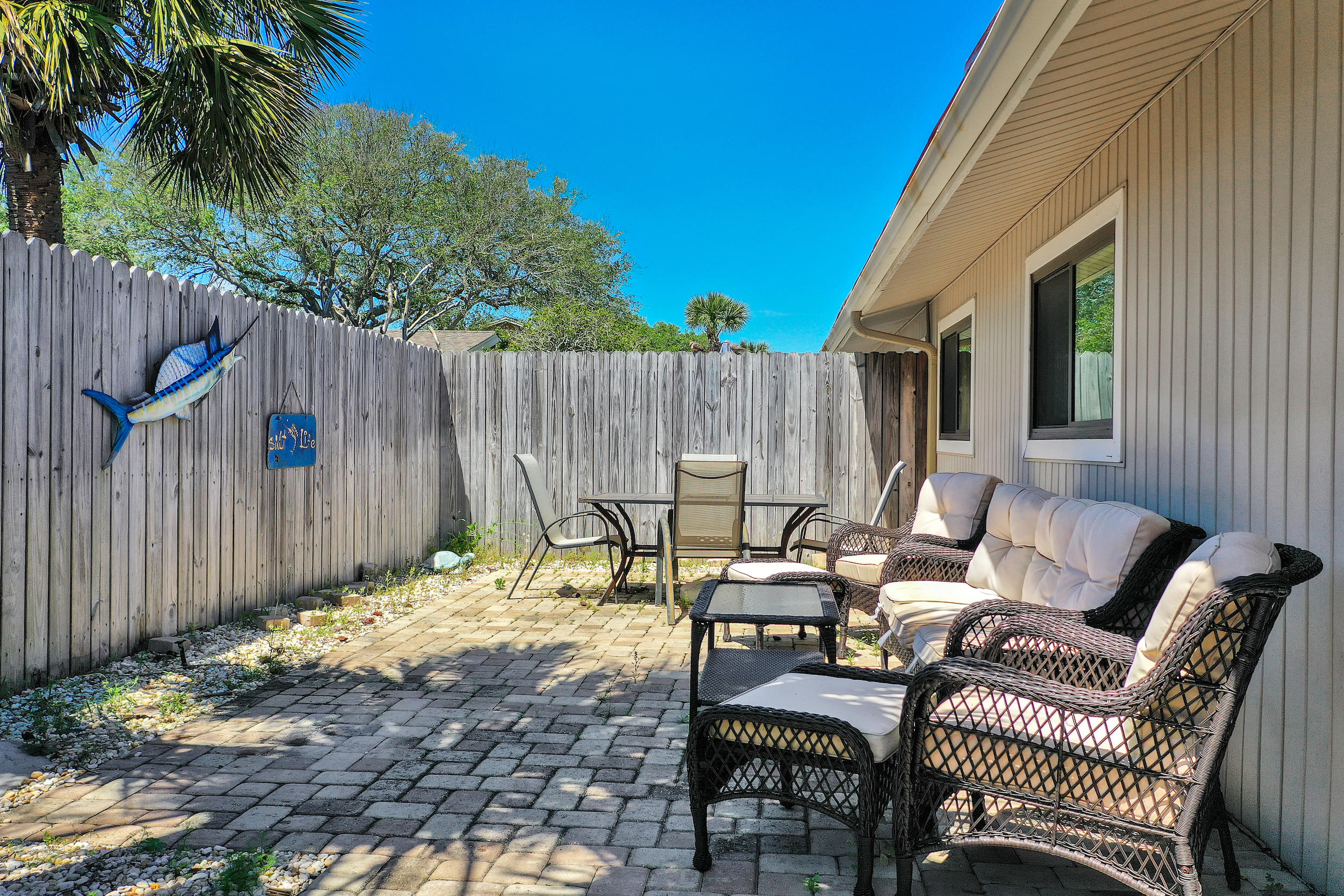 SEASCAPE CONDO TENNIS VILLAGE - Residential