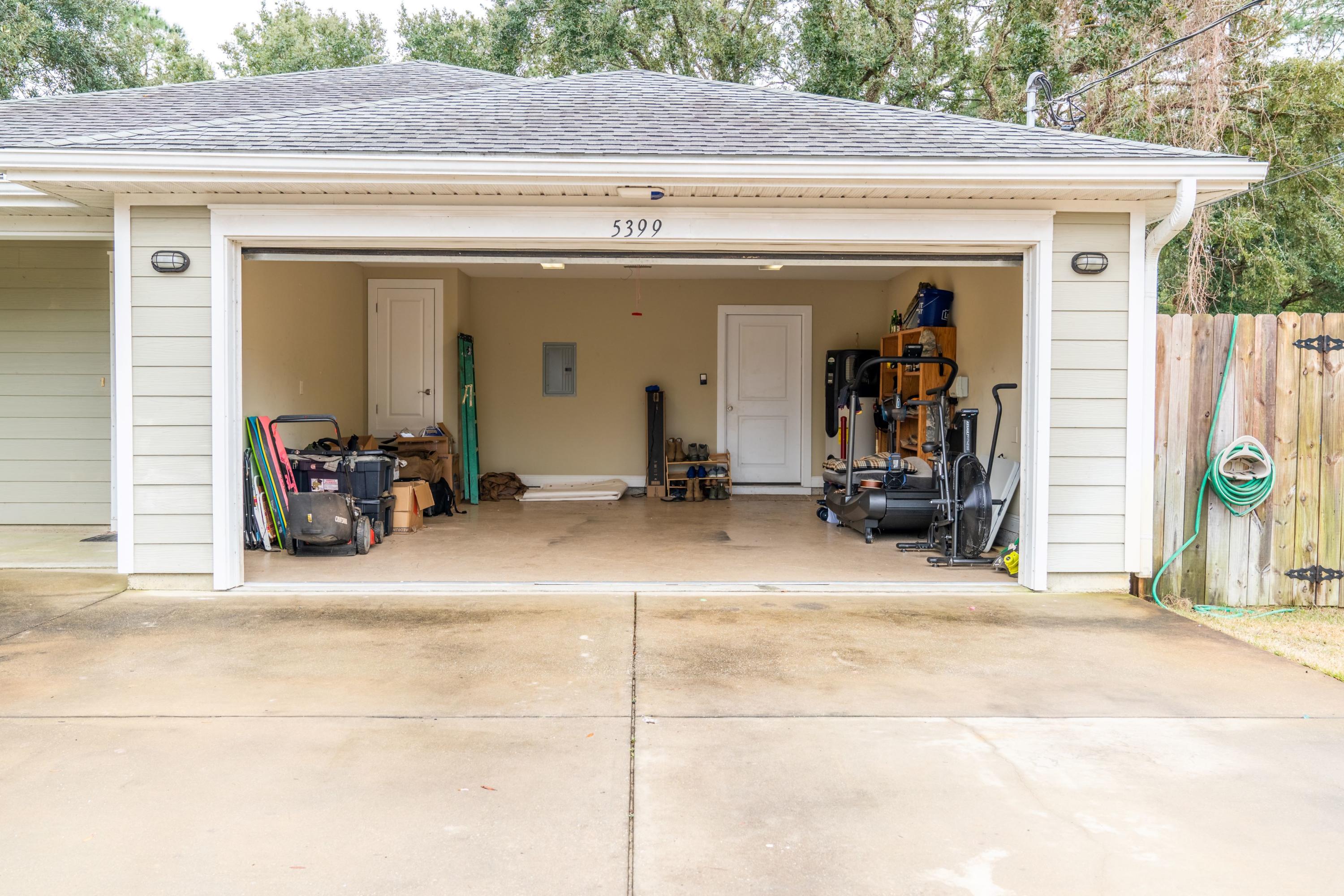 BARBAROSA TERRITORY - Residential