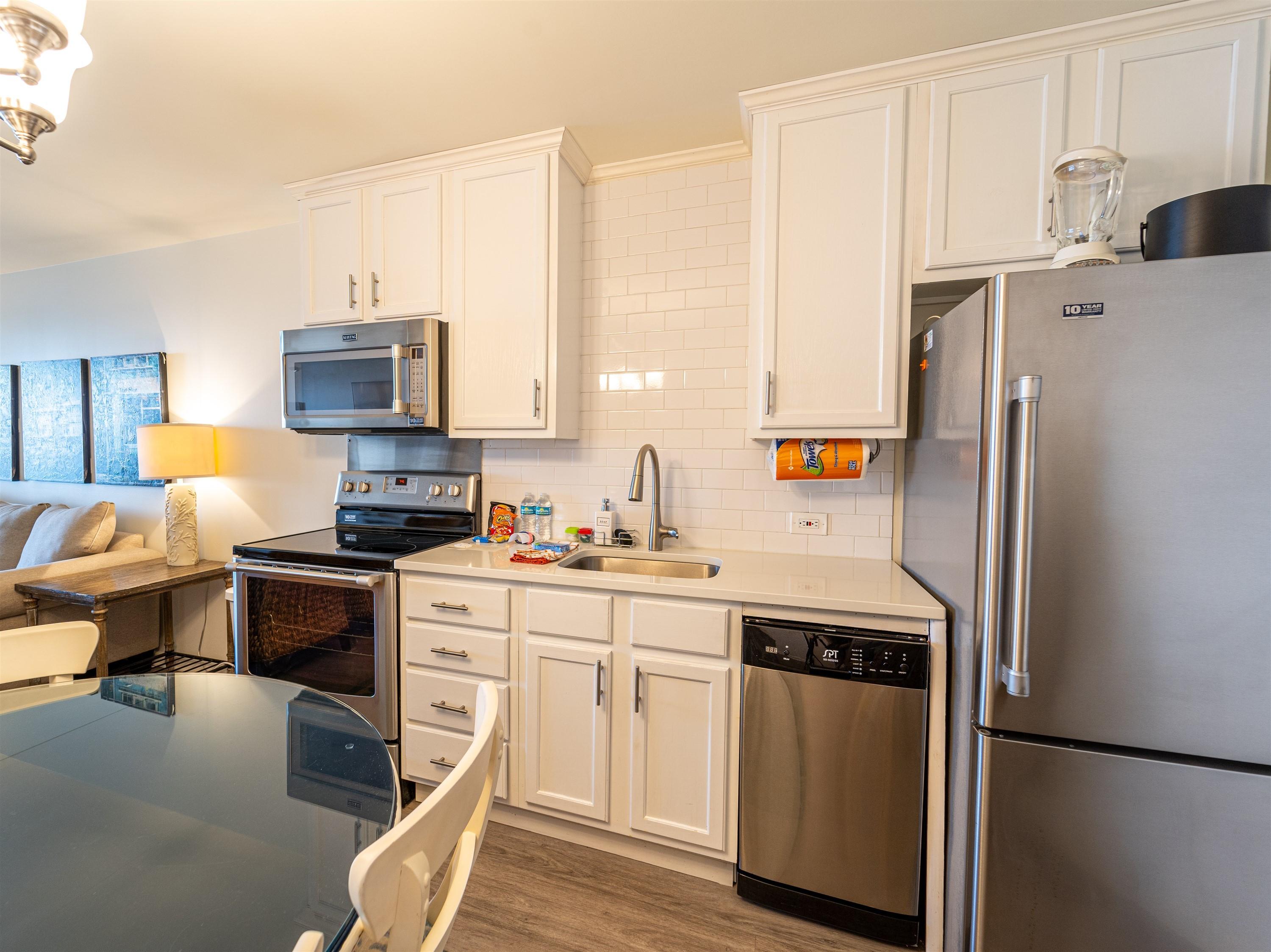 BEACHSIDE TWO - Residential