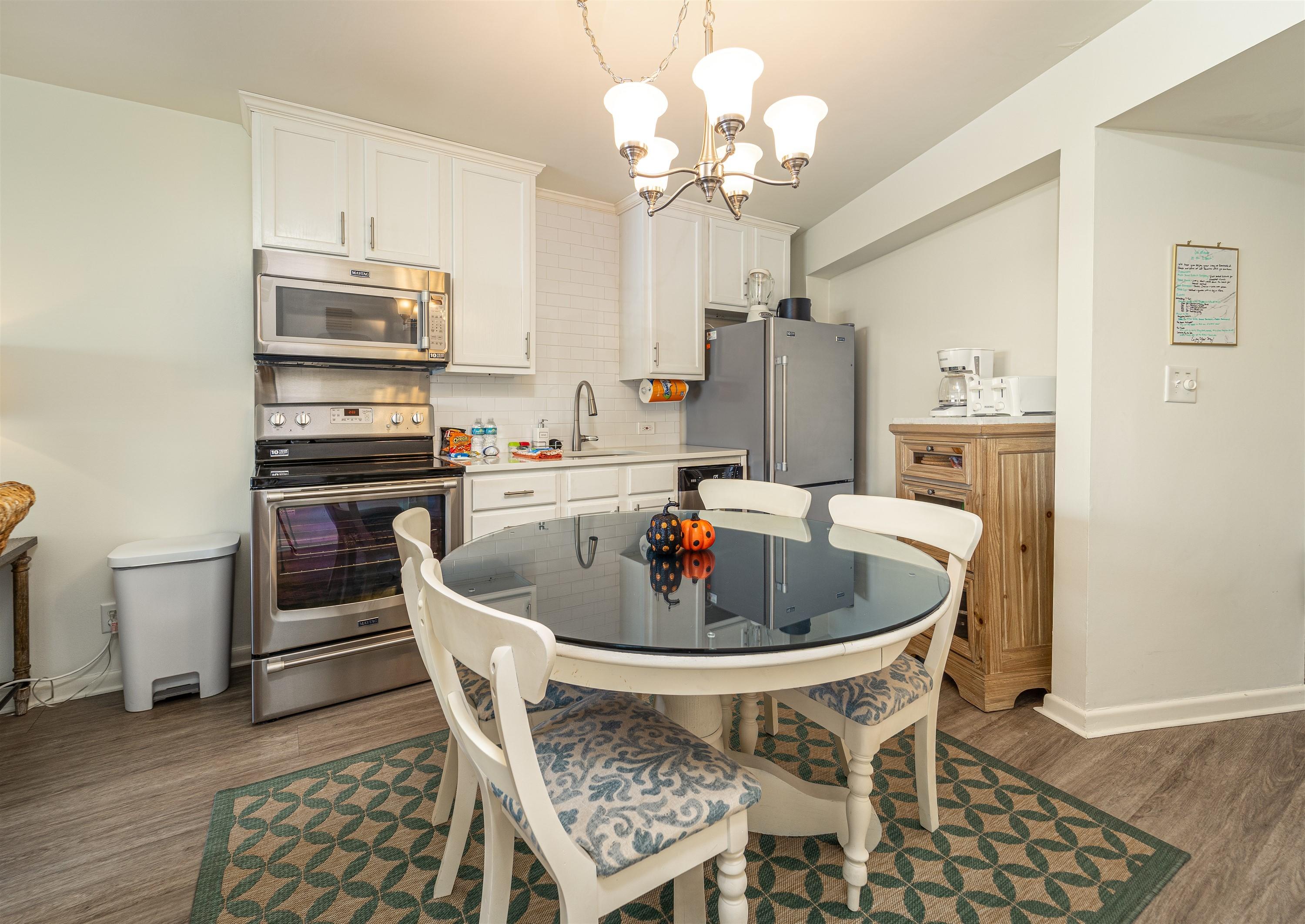 BEACHSIDE TWO - Residential