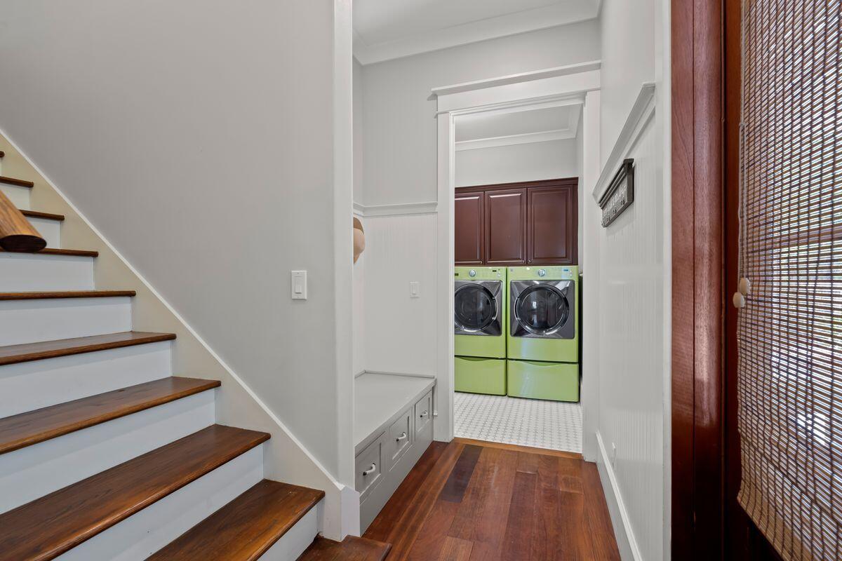 PELICAN BAY - Residential