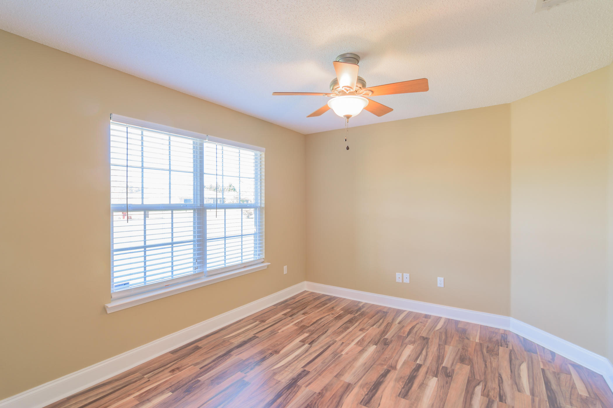 VIRGINIA RIDGE - Residential