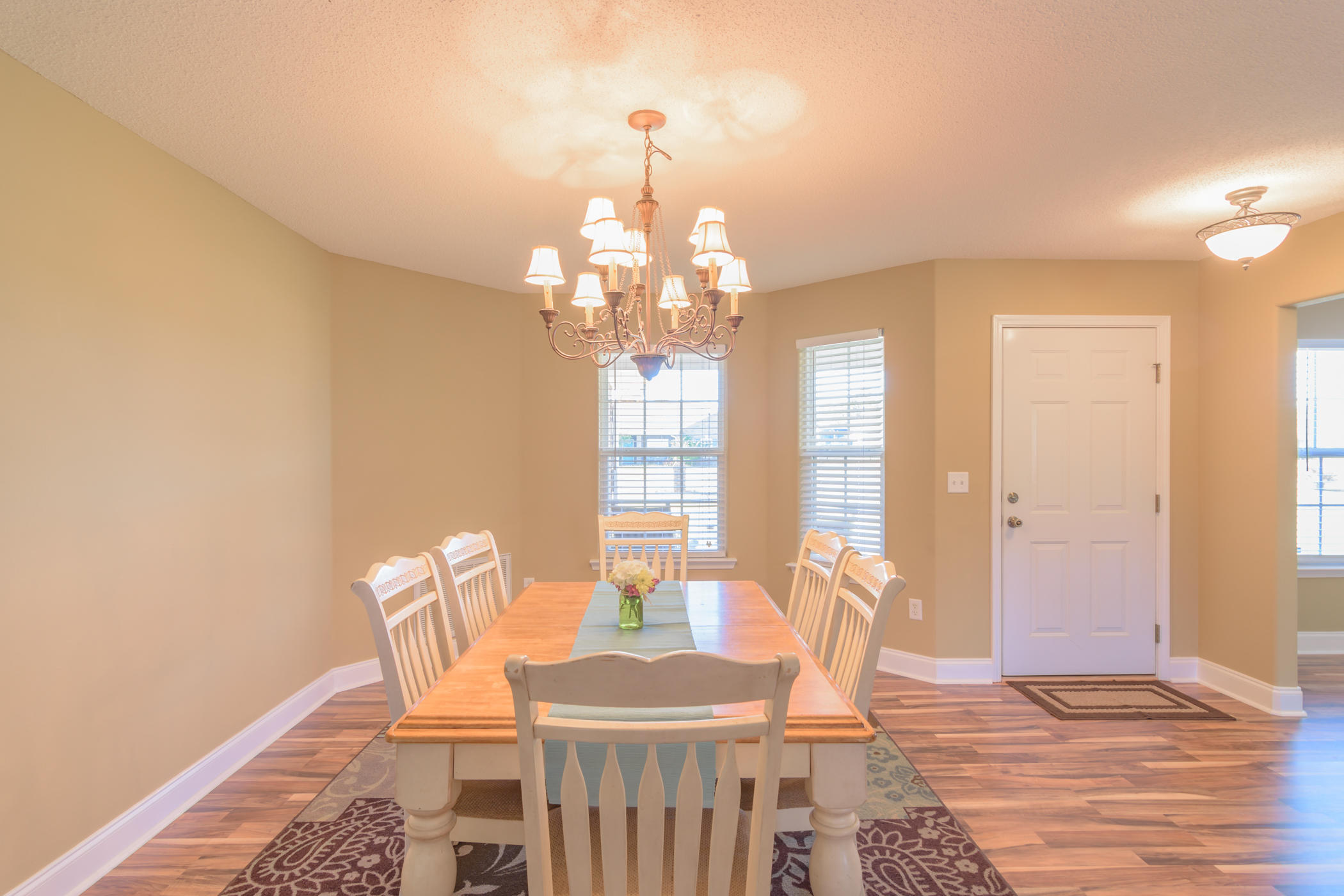 VIRGINIA RIDGE - Residential