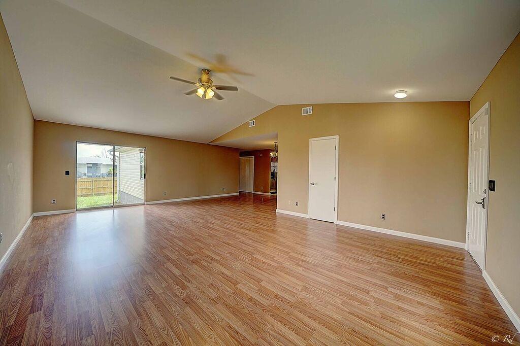 Shadow Bay - Residential