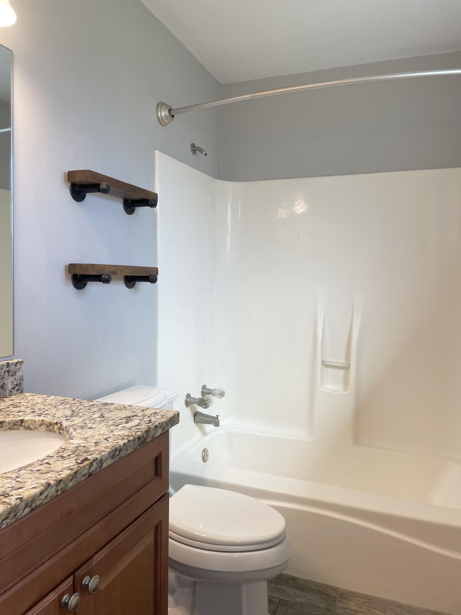 WYNNEHAVEN BEACH ESTATES 1ST ADDN - Residential Lease
