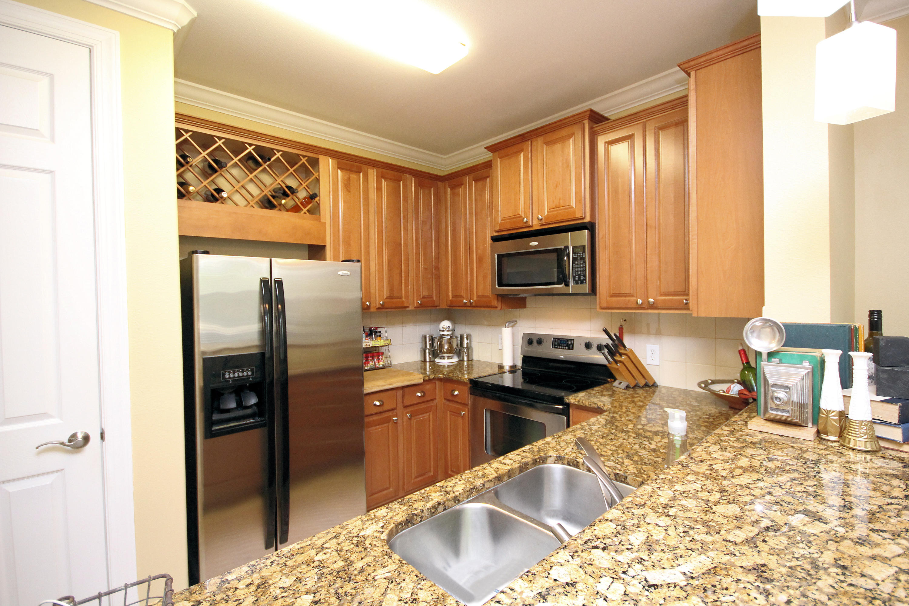 EAGLE BAY - Residential