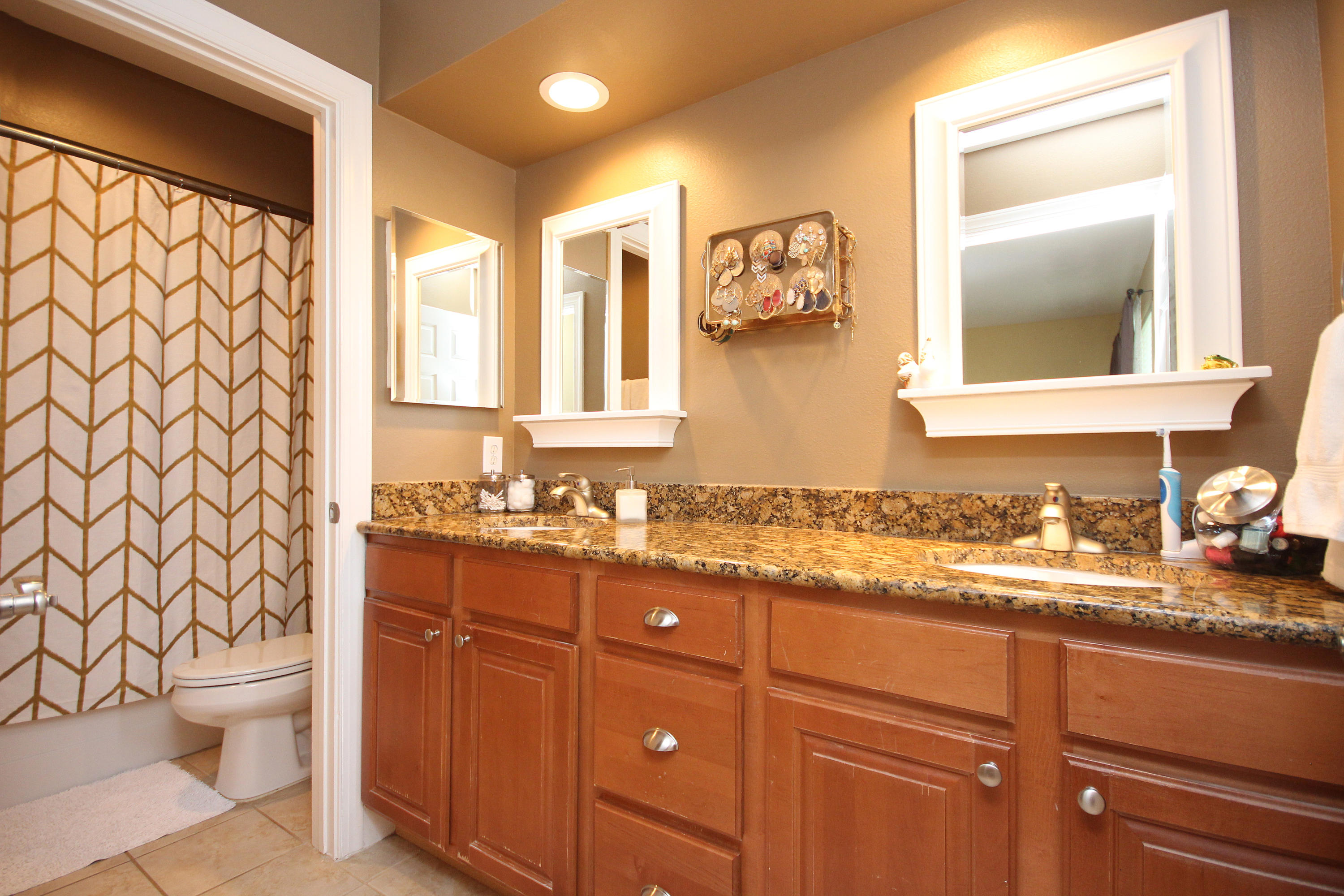 EAGLE BAY - Residential