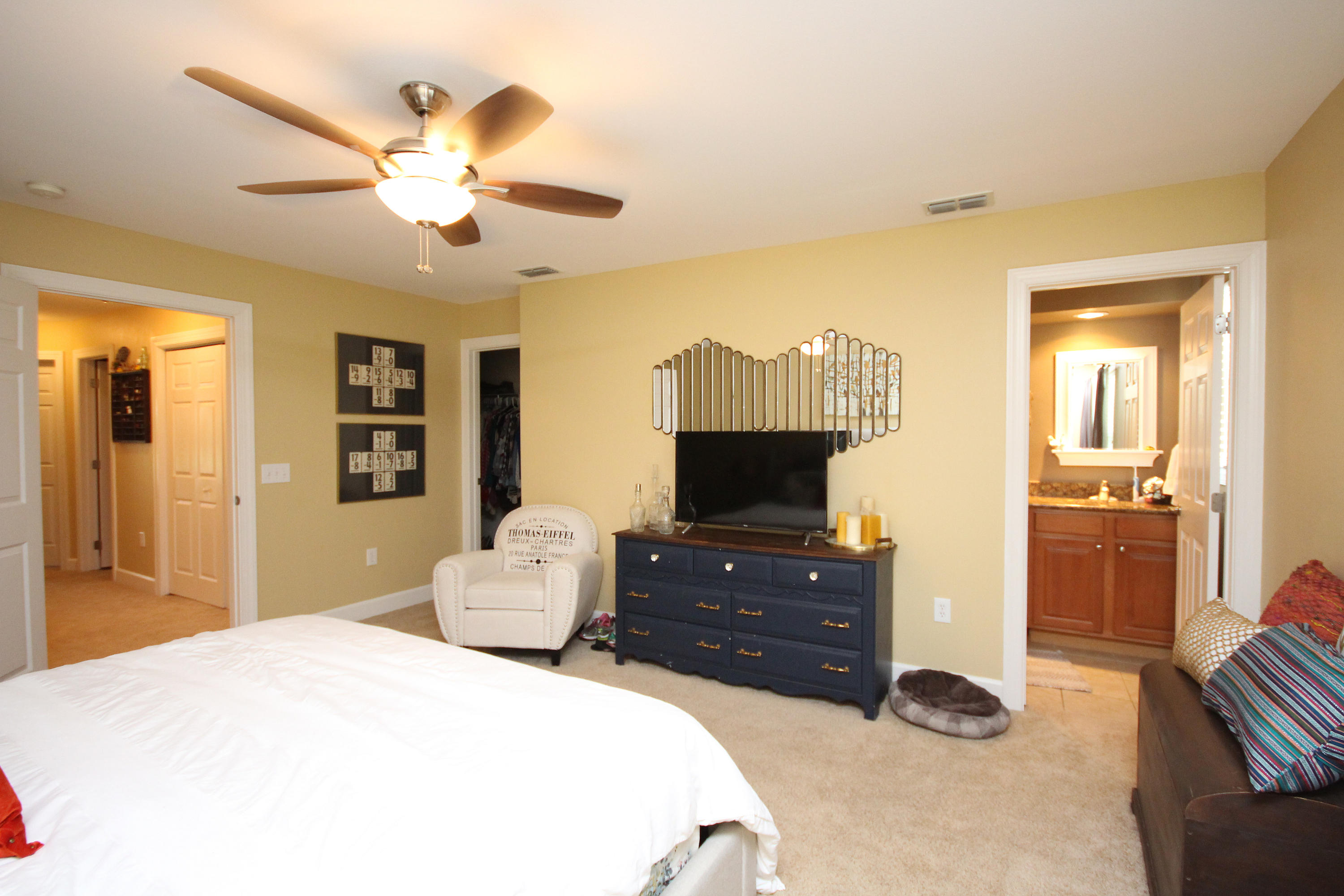 EAGLE BAY - Residential