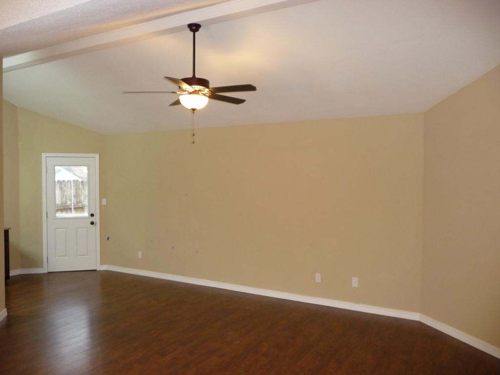 VALPARAISO PINECREST 6 - Residential