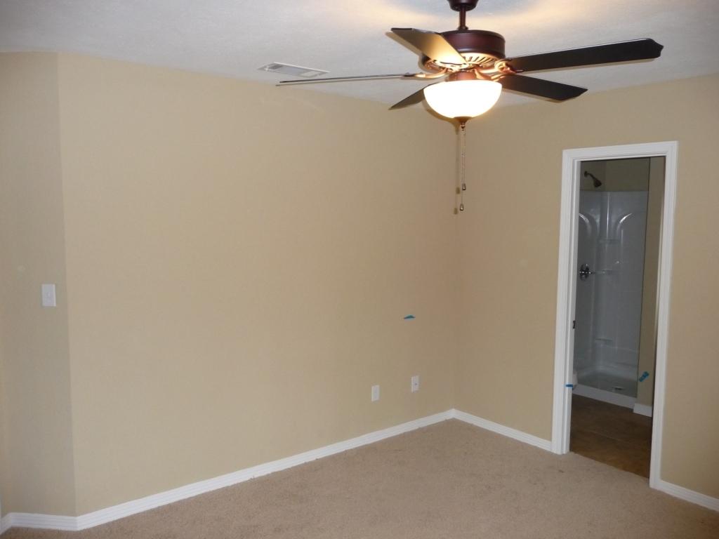 VALPARAISO PINECREST 6 - Residential