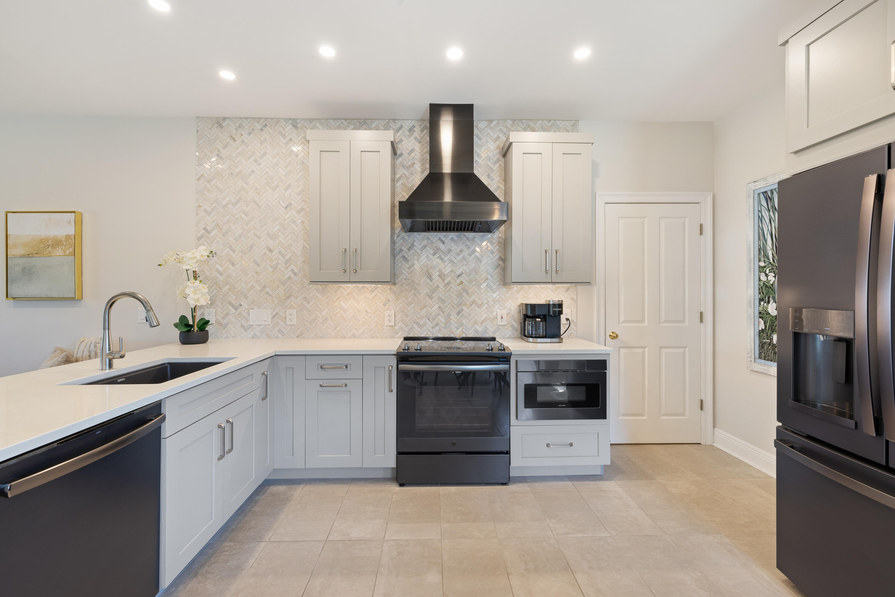 Legend Place Condos - Residential