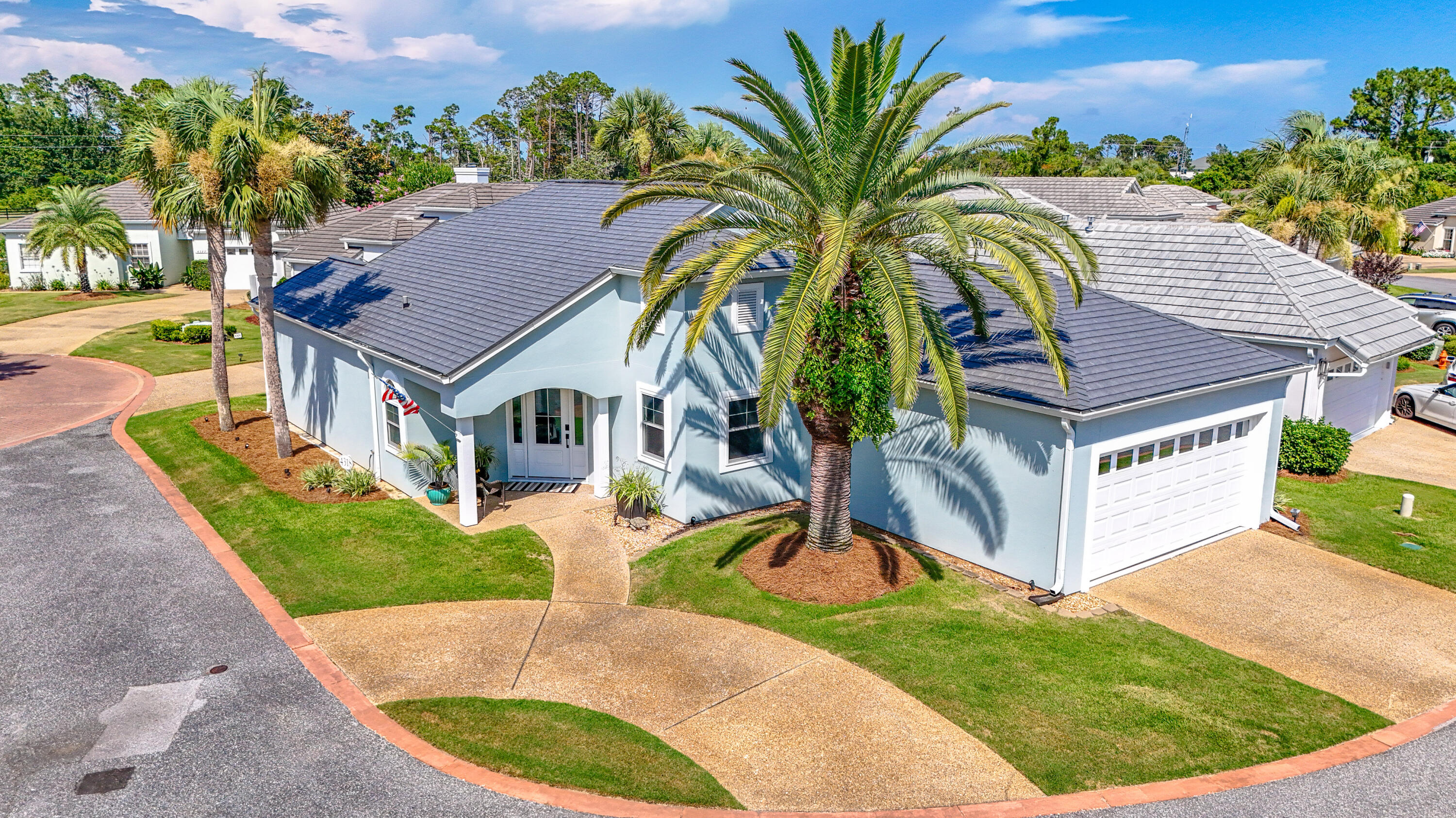 Legend Place Condos - Residential