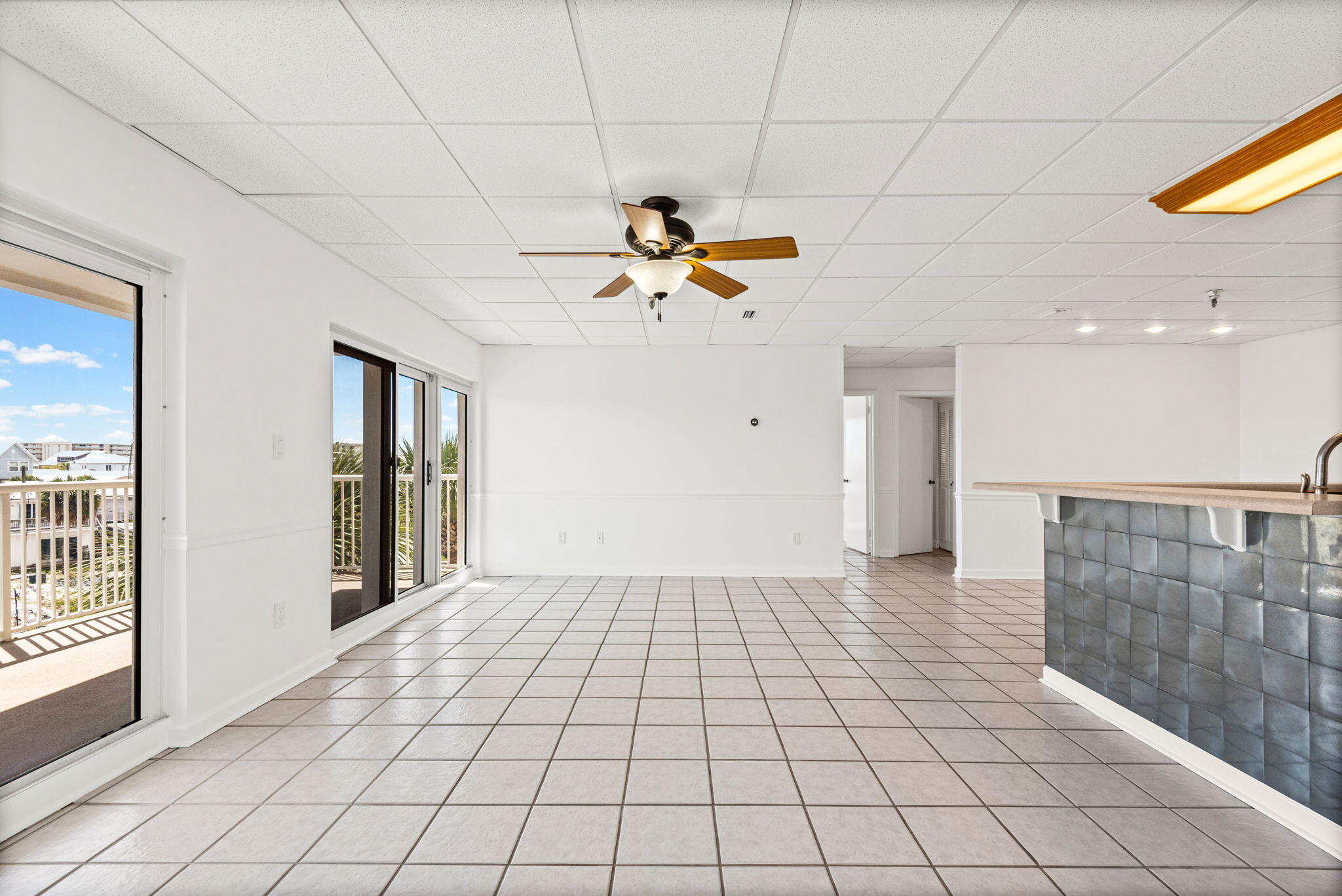 Sun King Towers - Residential