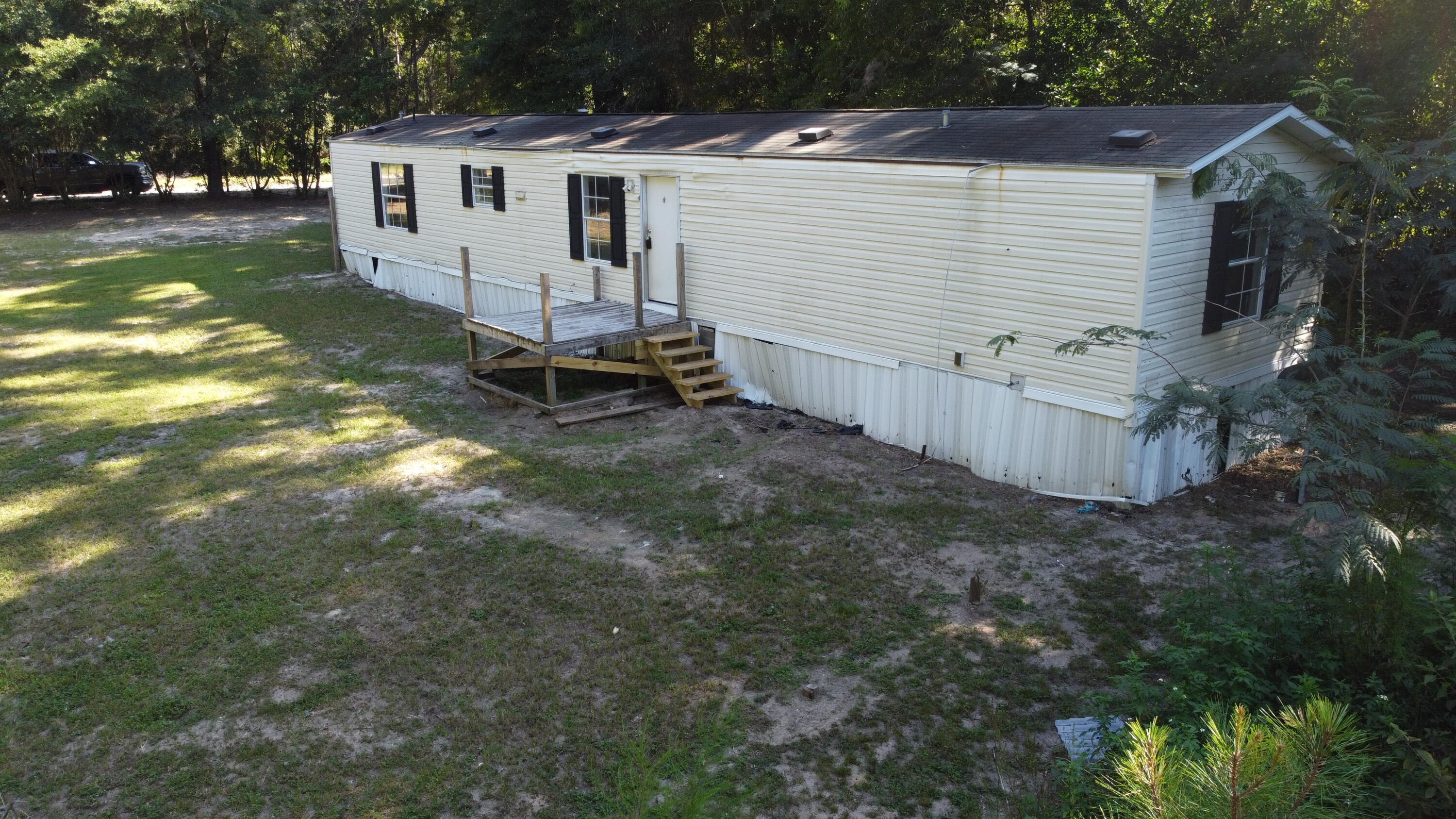 NO RECORDED SUBDIVISION - Residential