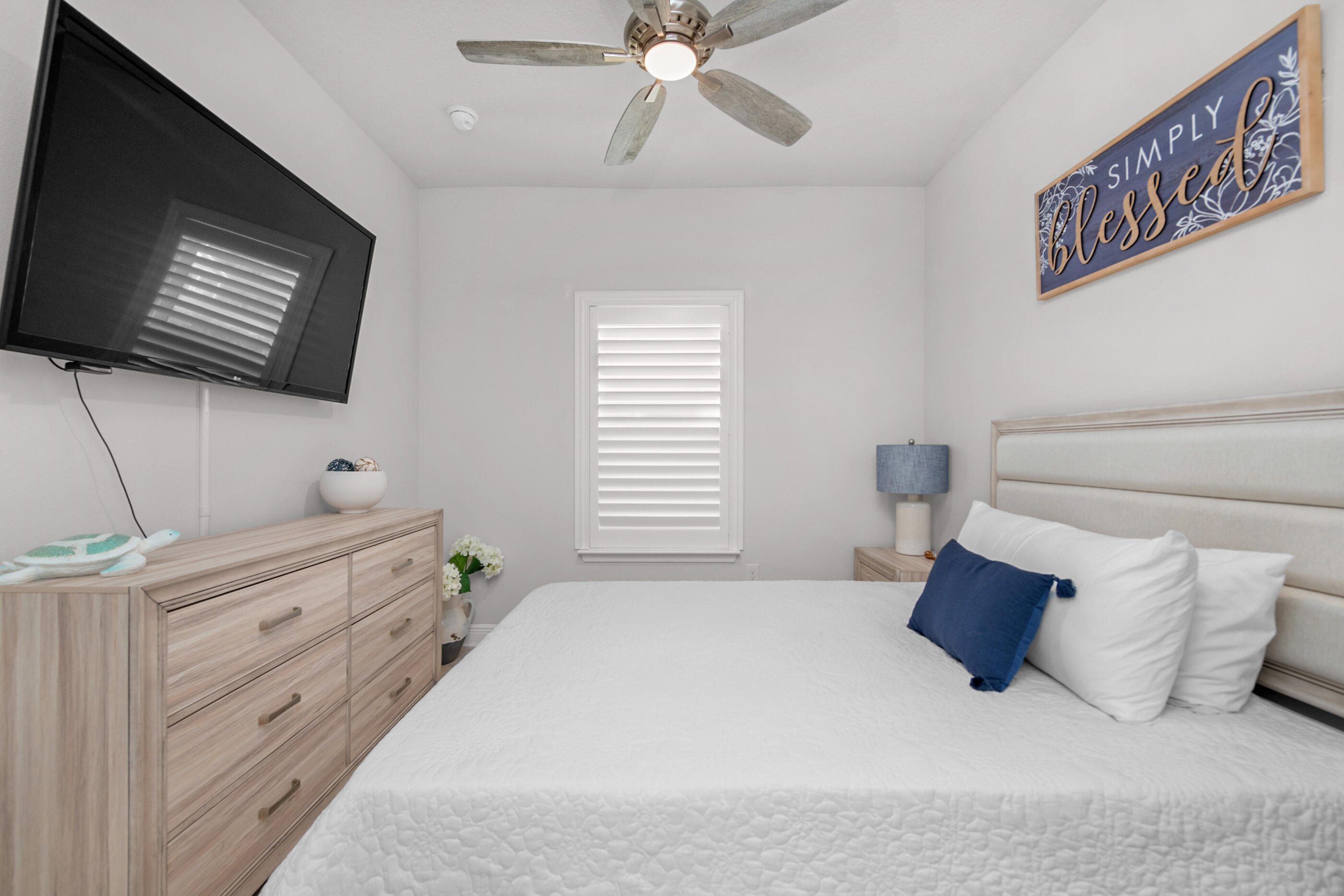 HAMMOCK BAY - FIREFLY - Residential