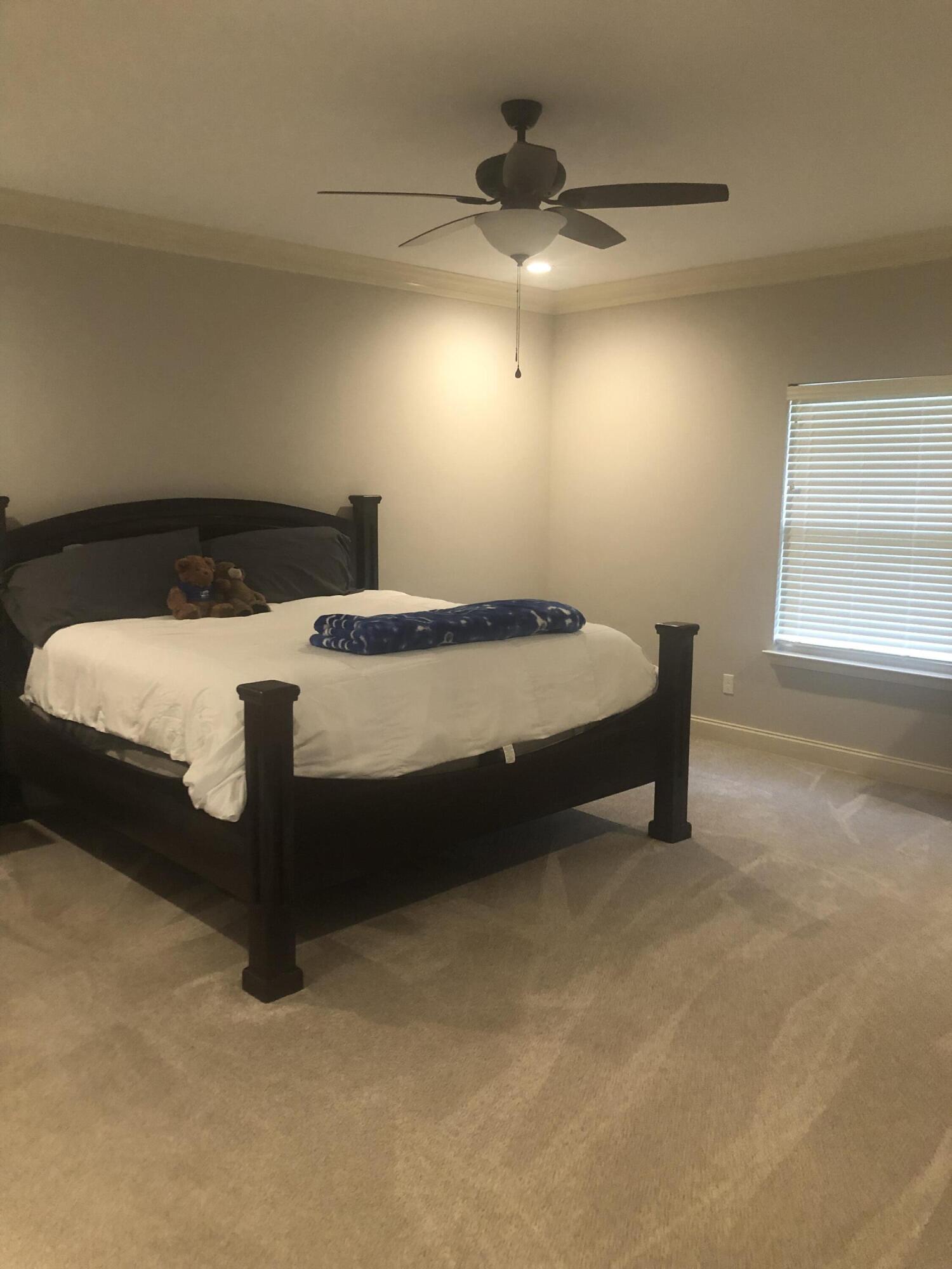 LEESBURG - Residential Lease