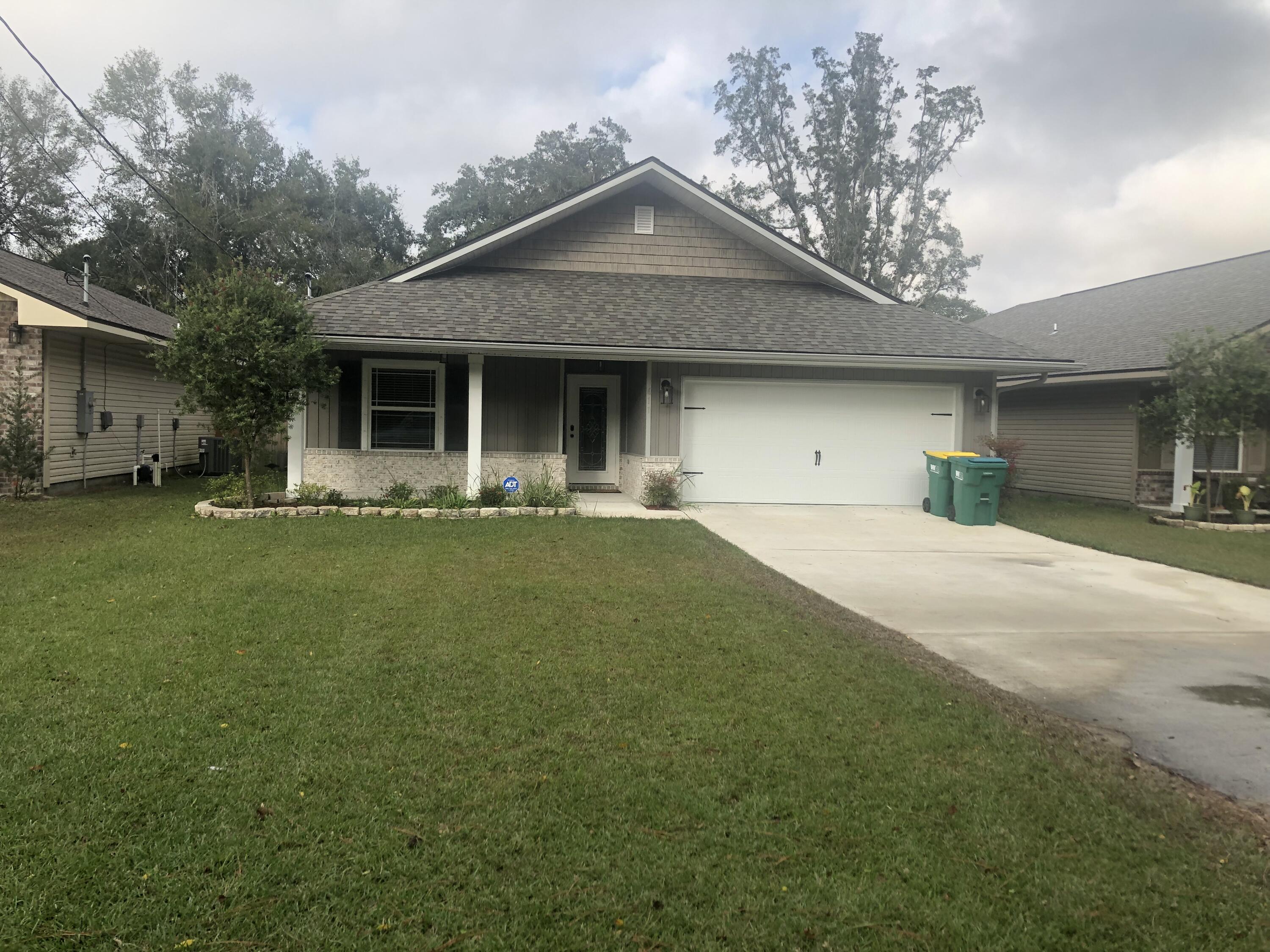 LEESBURG - Residential Lease