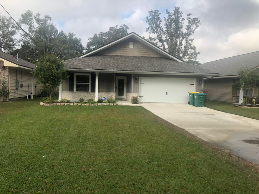 New construction 3 bedroom, 2 bathroom home located approximately 4 miles from Eglin AFB front gate and 7 miles to Hurlburt Field's back gate. This home boasts granite countertops, oversized commercial grade fridge, and a cozy firepit and covered back patio. Pets will be considered on a case-by-case basis. If approved, an additional $250 pet deposit will be required per pet. Contact listing agent to schedule a viewing.