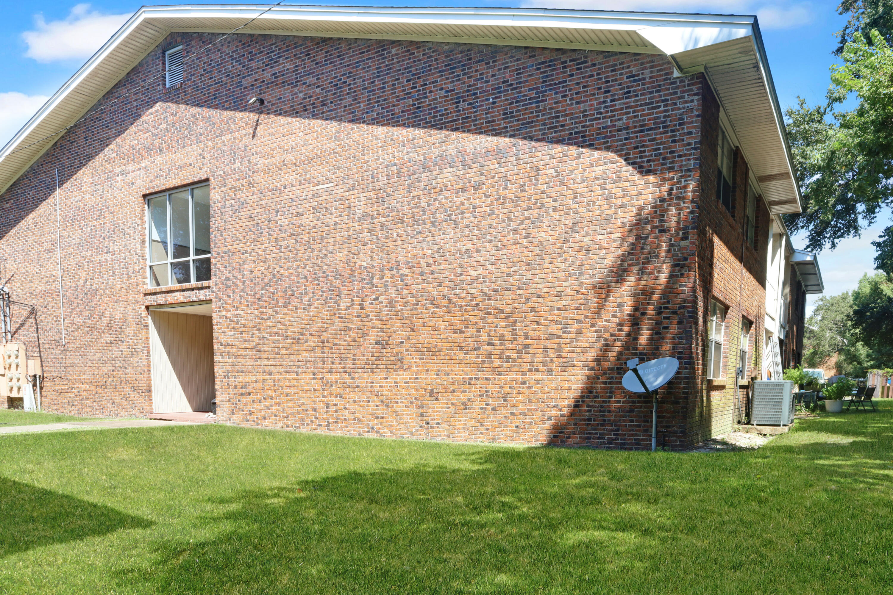 Fair Oaks Village Condo - Residential