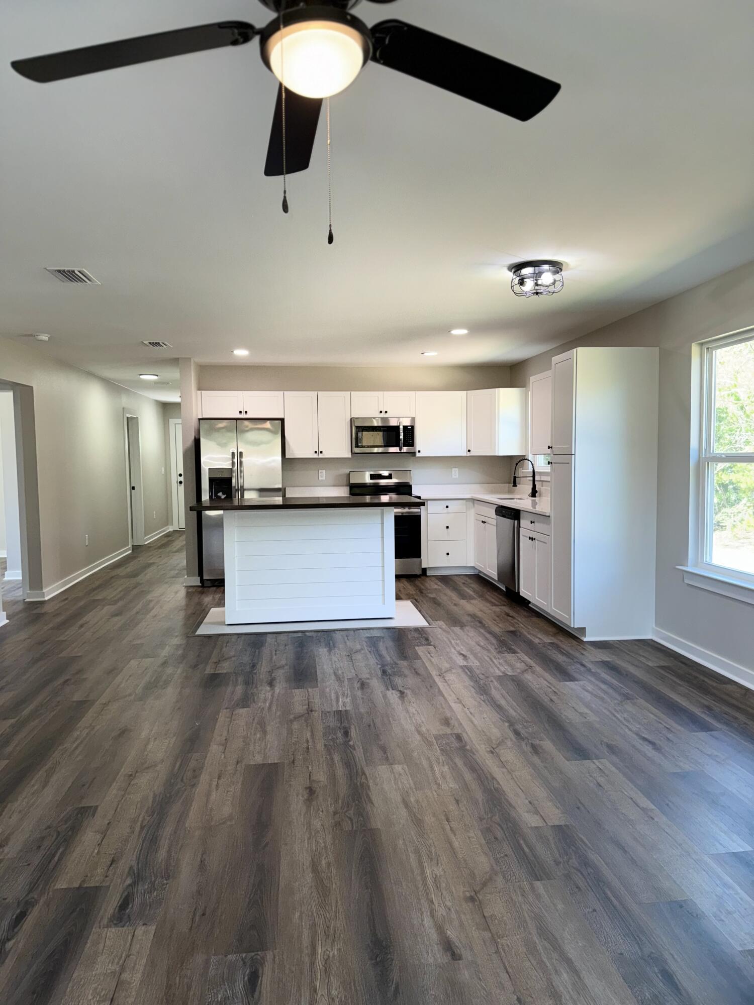 OAKWOOD HILLS UNIT 3 - Residential