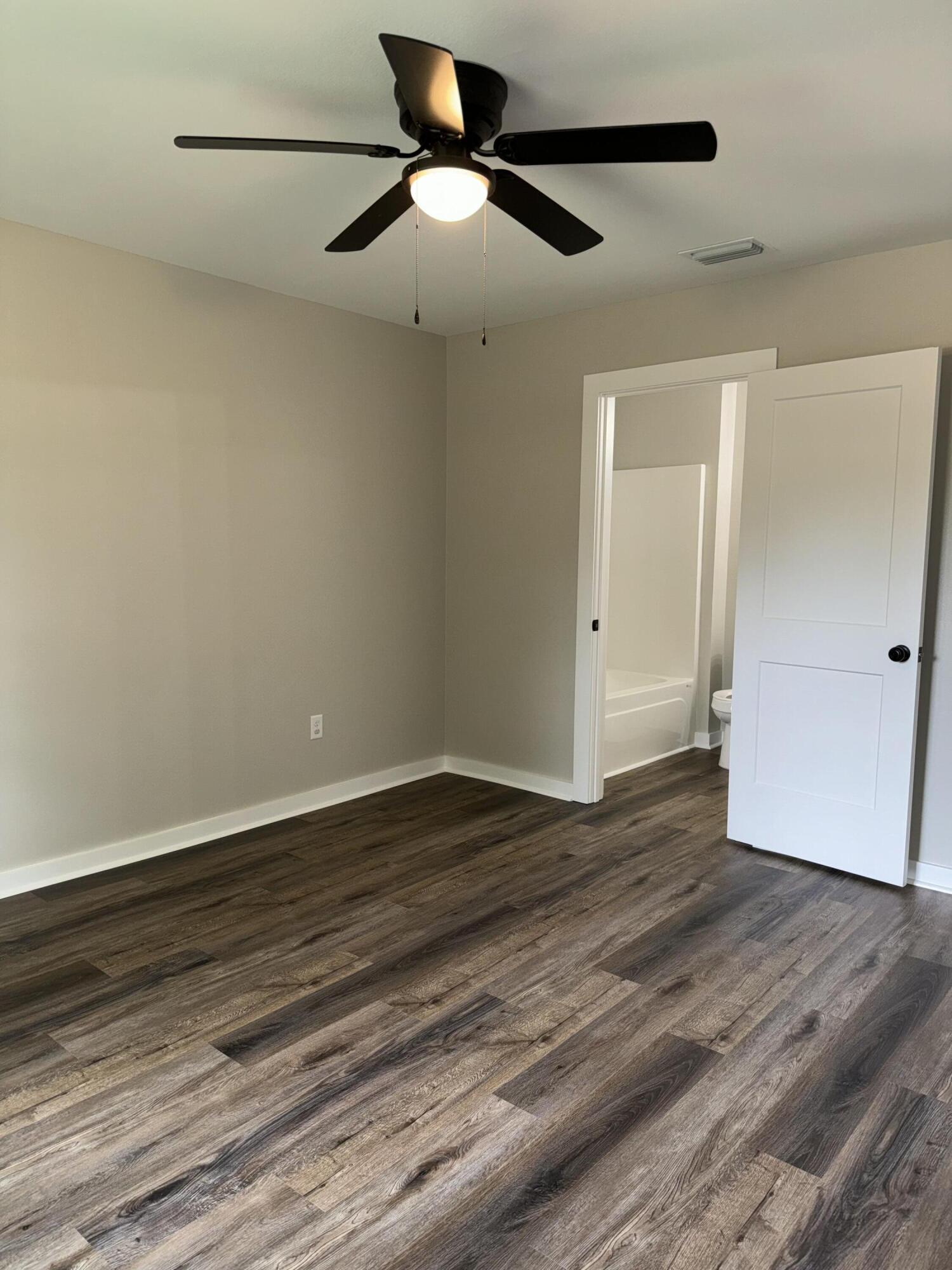 OAKWOOD HILLS UNIT 3 - Residential