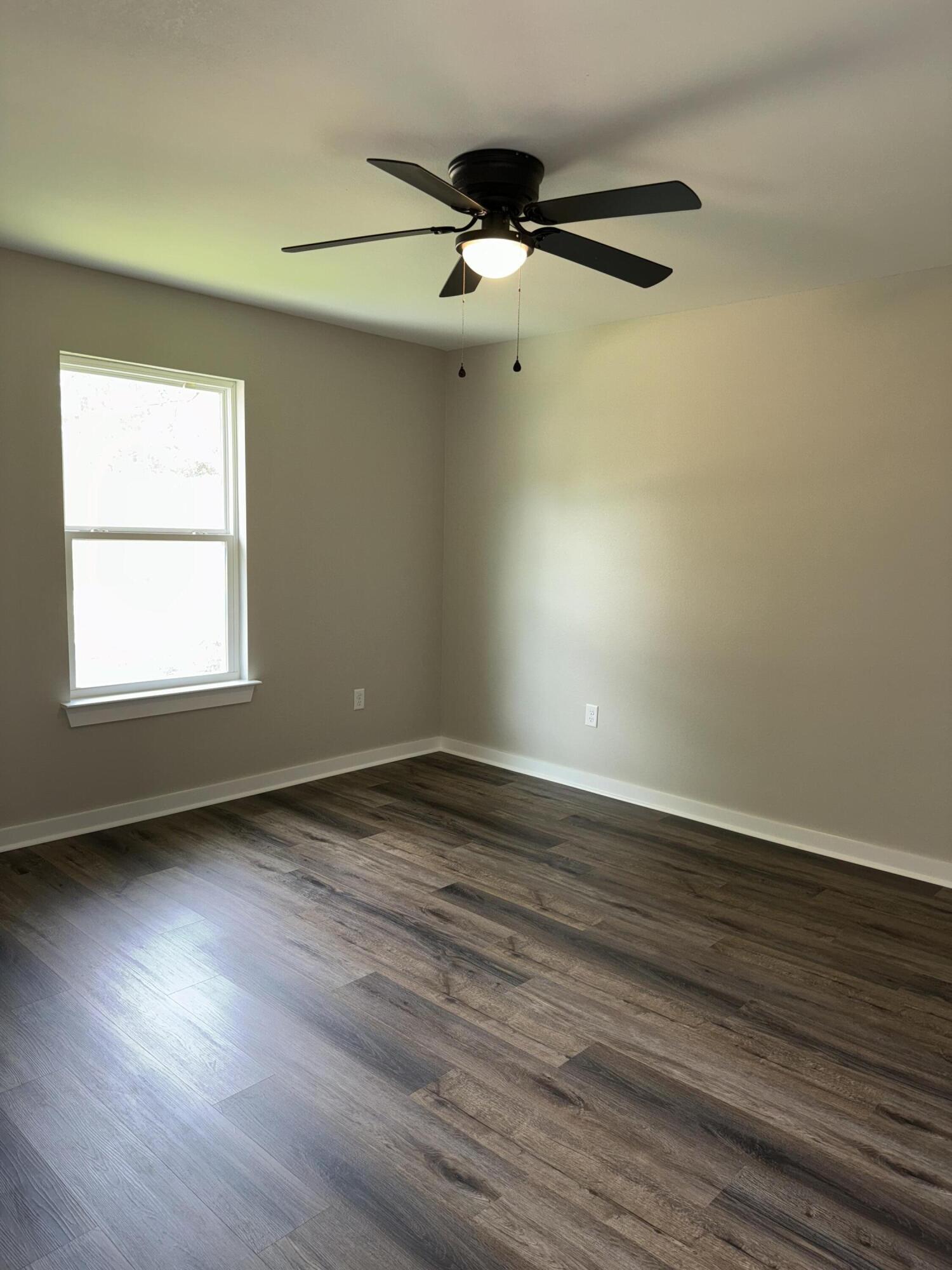 OAKWOOD HILLS UNIT 3 - Residential