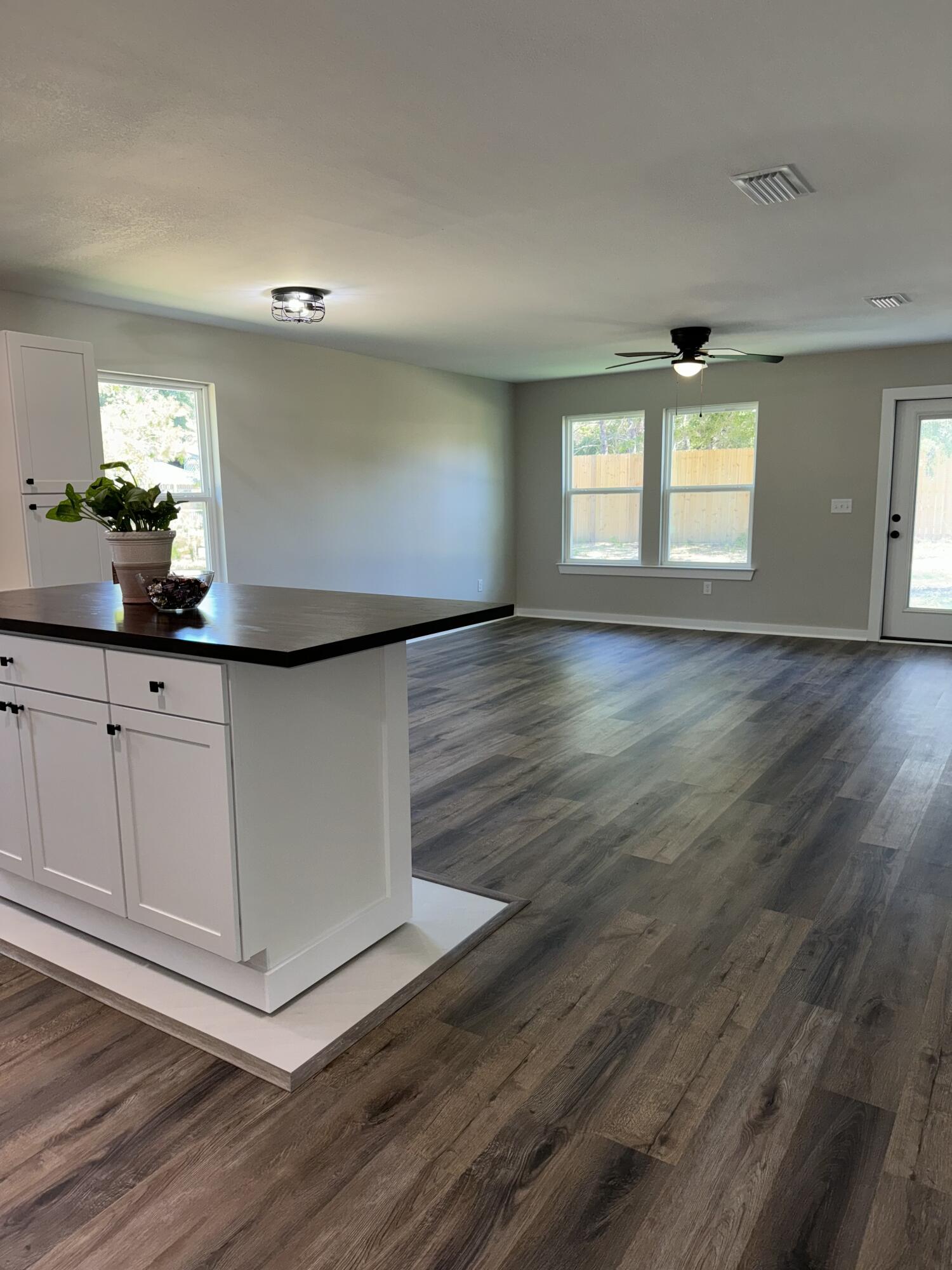 OAKWOOD HILLS UNIT 3 - Residential