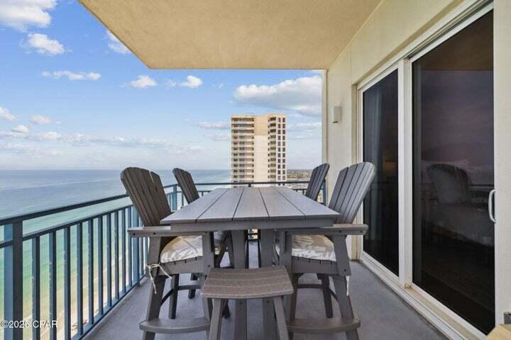 Sterling Breeze - Residential