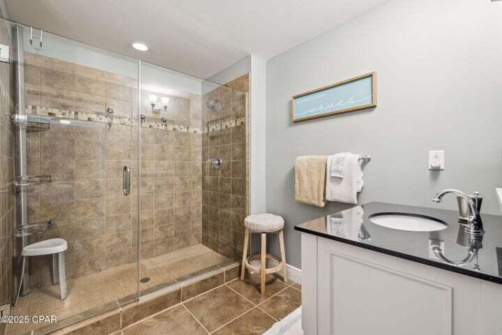 Sterling Breeze - Residential