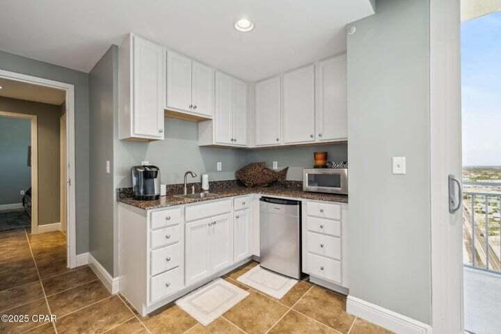 Sterling Breeze - Residential