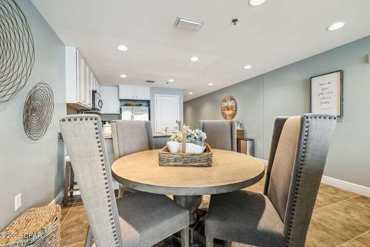 Sterling Breeze - Residential