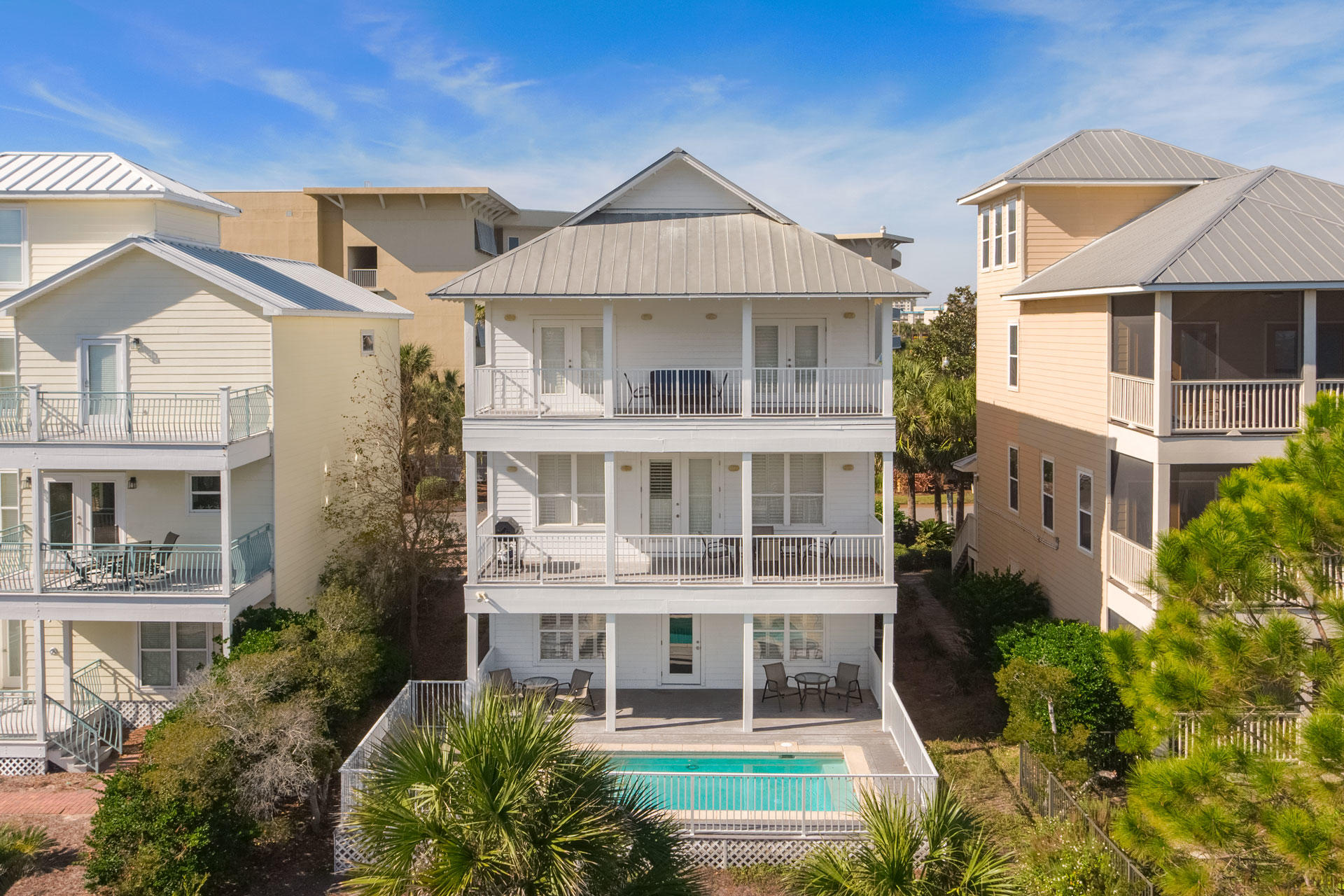 CRESCENT AT MIRAMAR BEACH THE - Residential