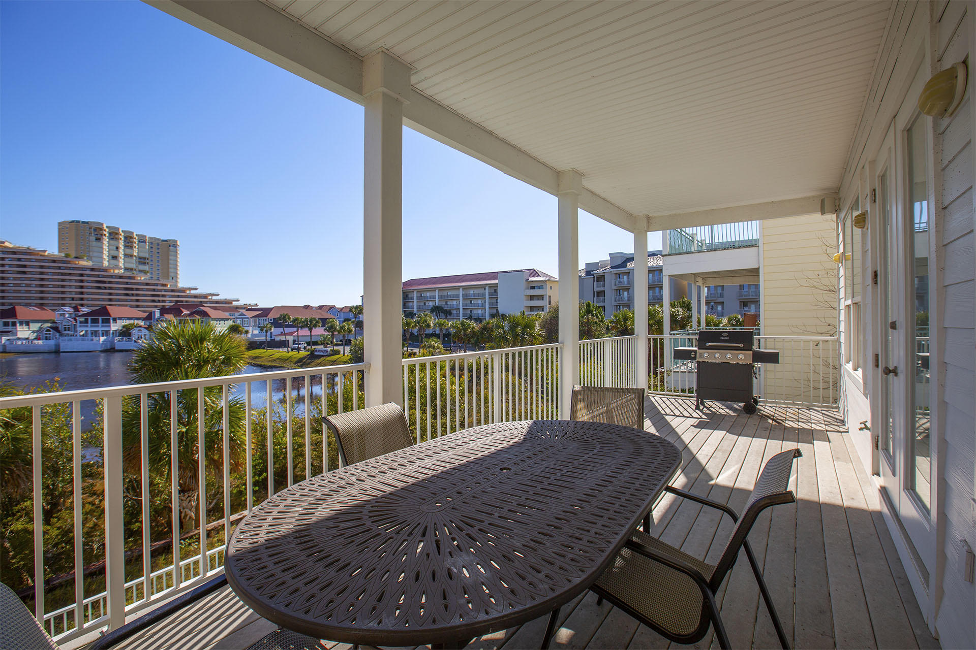 CRESCENT AT MIRAMAR BEACH THE - Residential