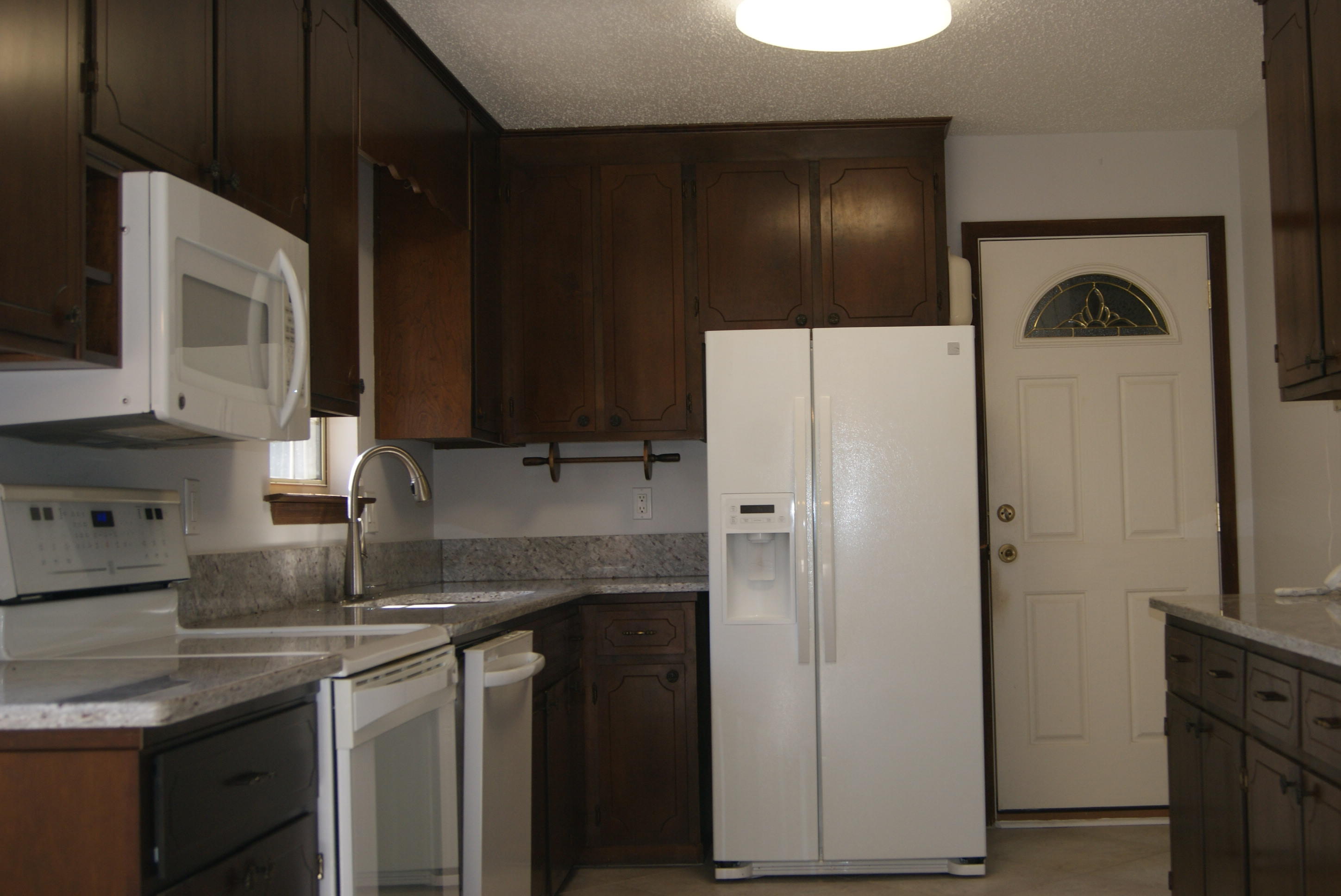 EDGEWATER VILLAGE - Residential