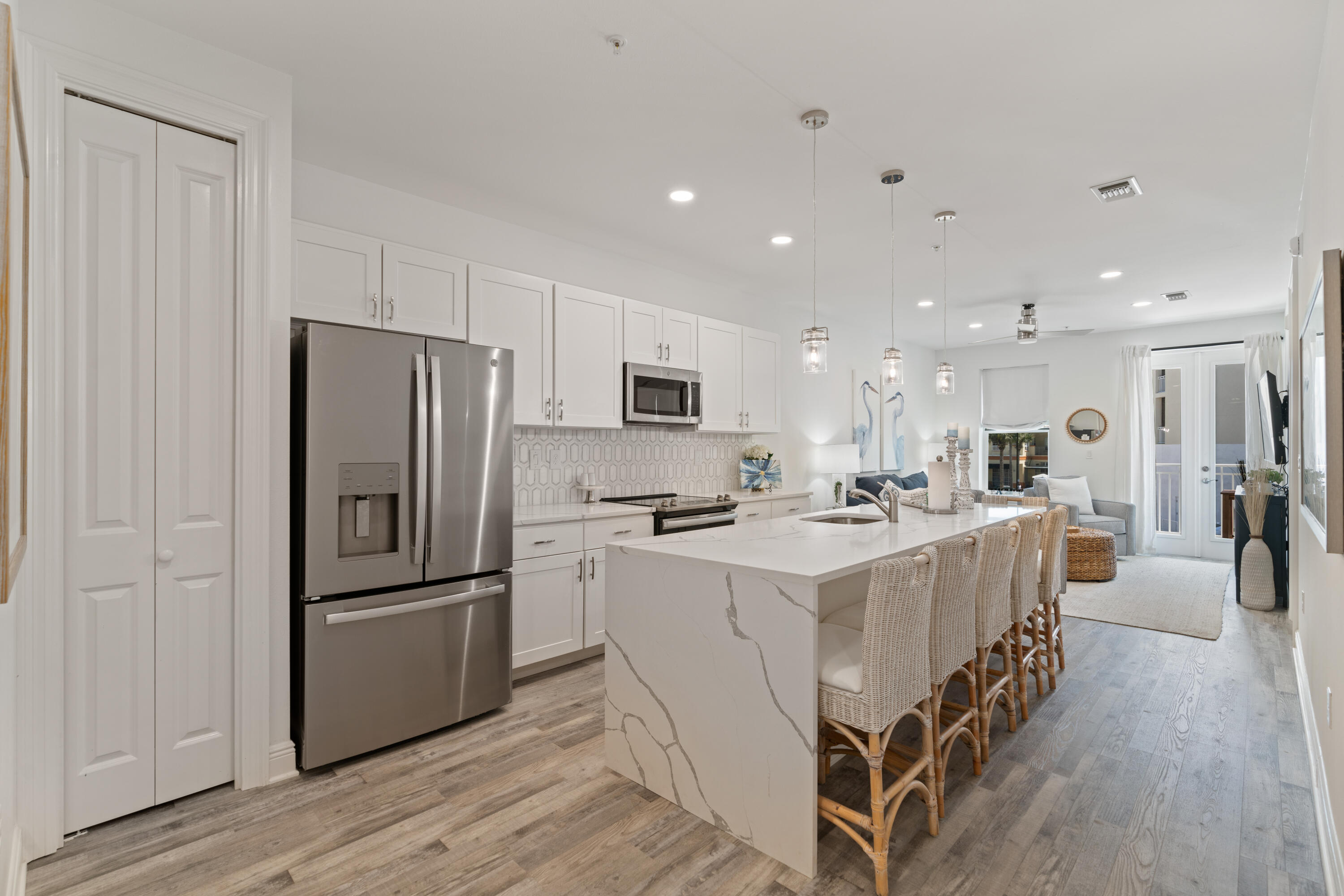 GULF PLACE RESIDENCES - Residential