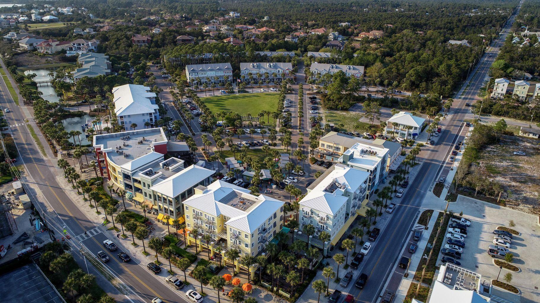 GULF PLACE RESIDENCES - Residential