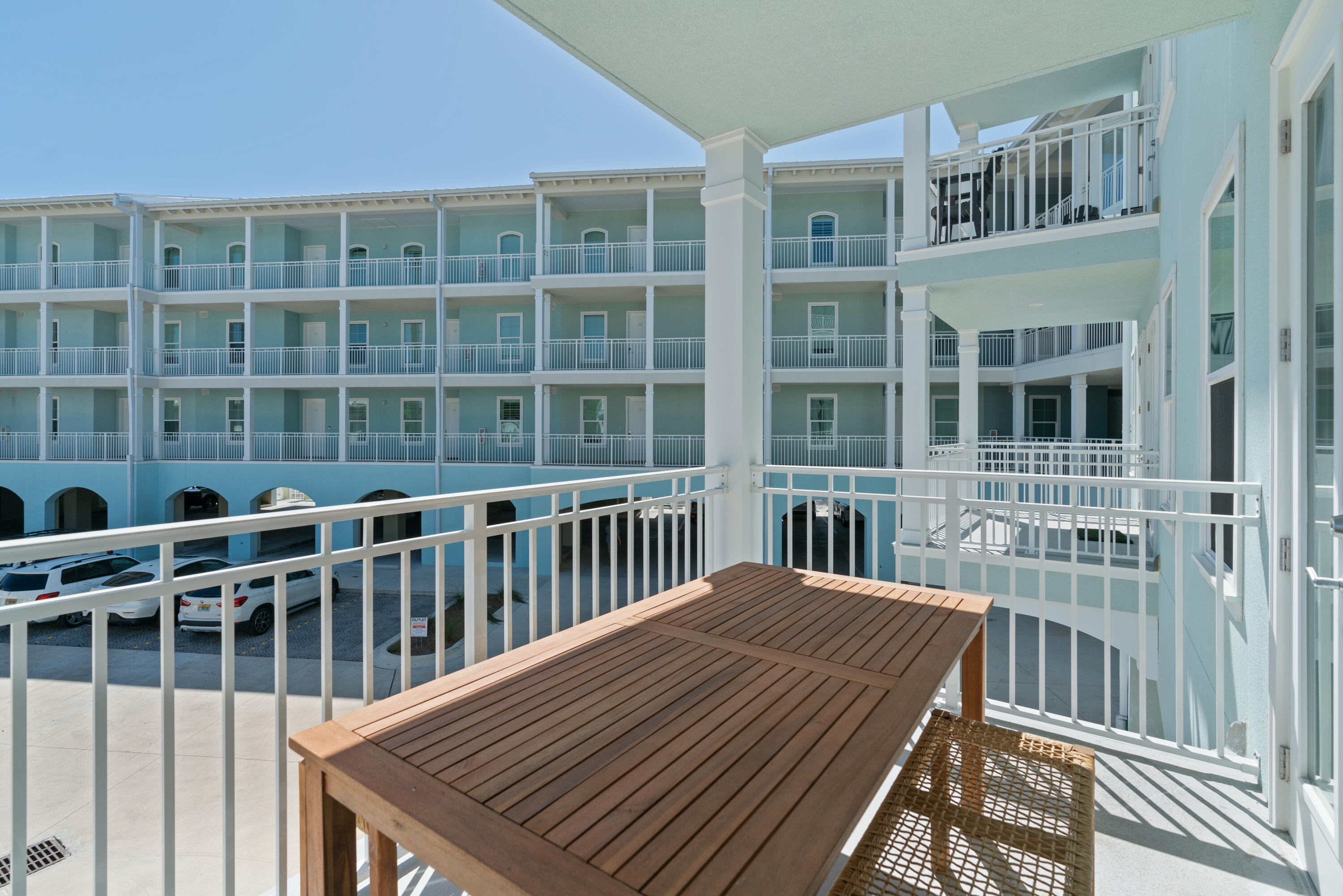 GULF PLACE RESIDENCES - Residential