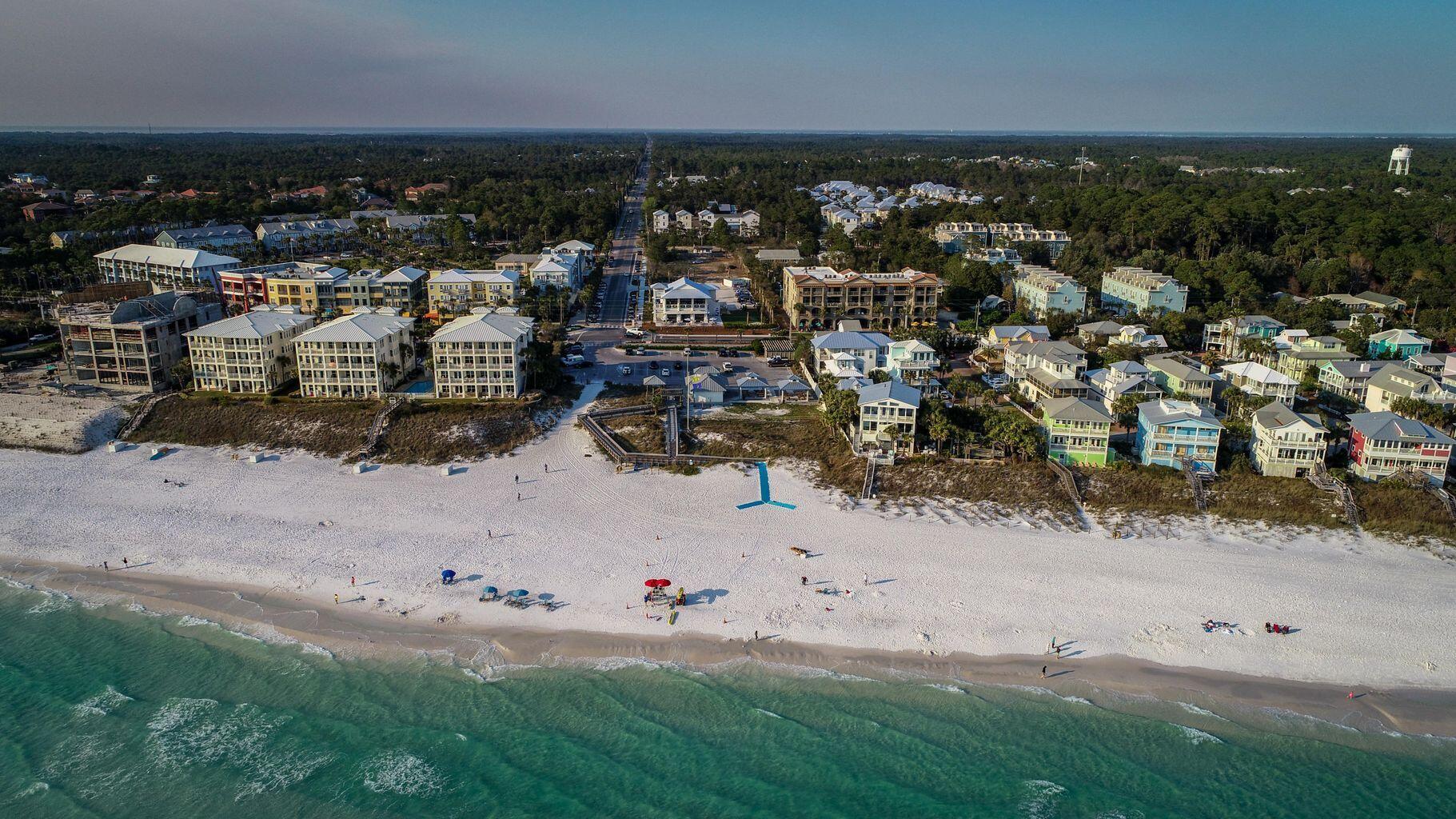 GULF PLACE RESIDENCES - Residential