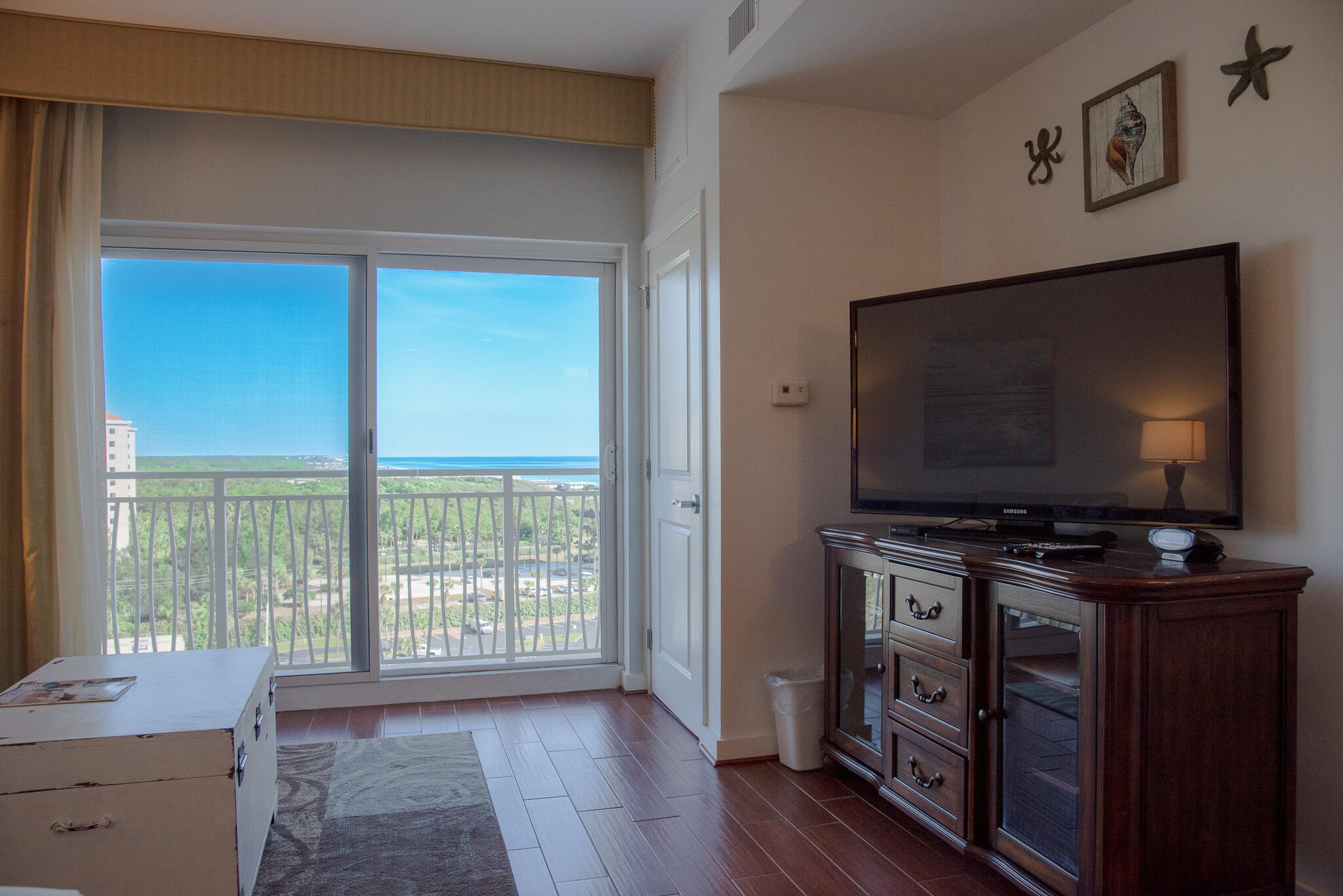 LUAU II - Residential