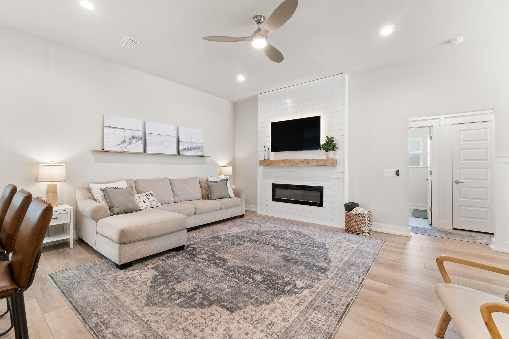 EAST BAY HEIGHTS - Residential