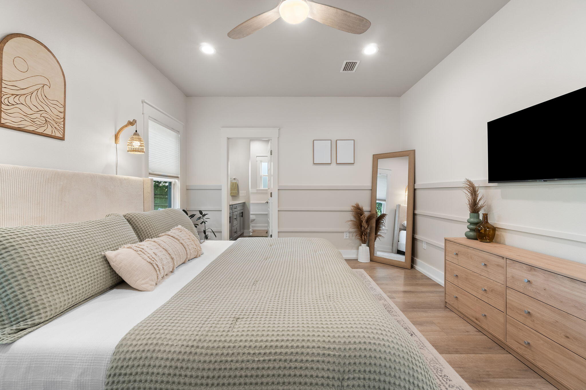 EAST BAY HEIGHTS - Residential